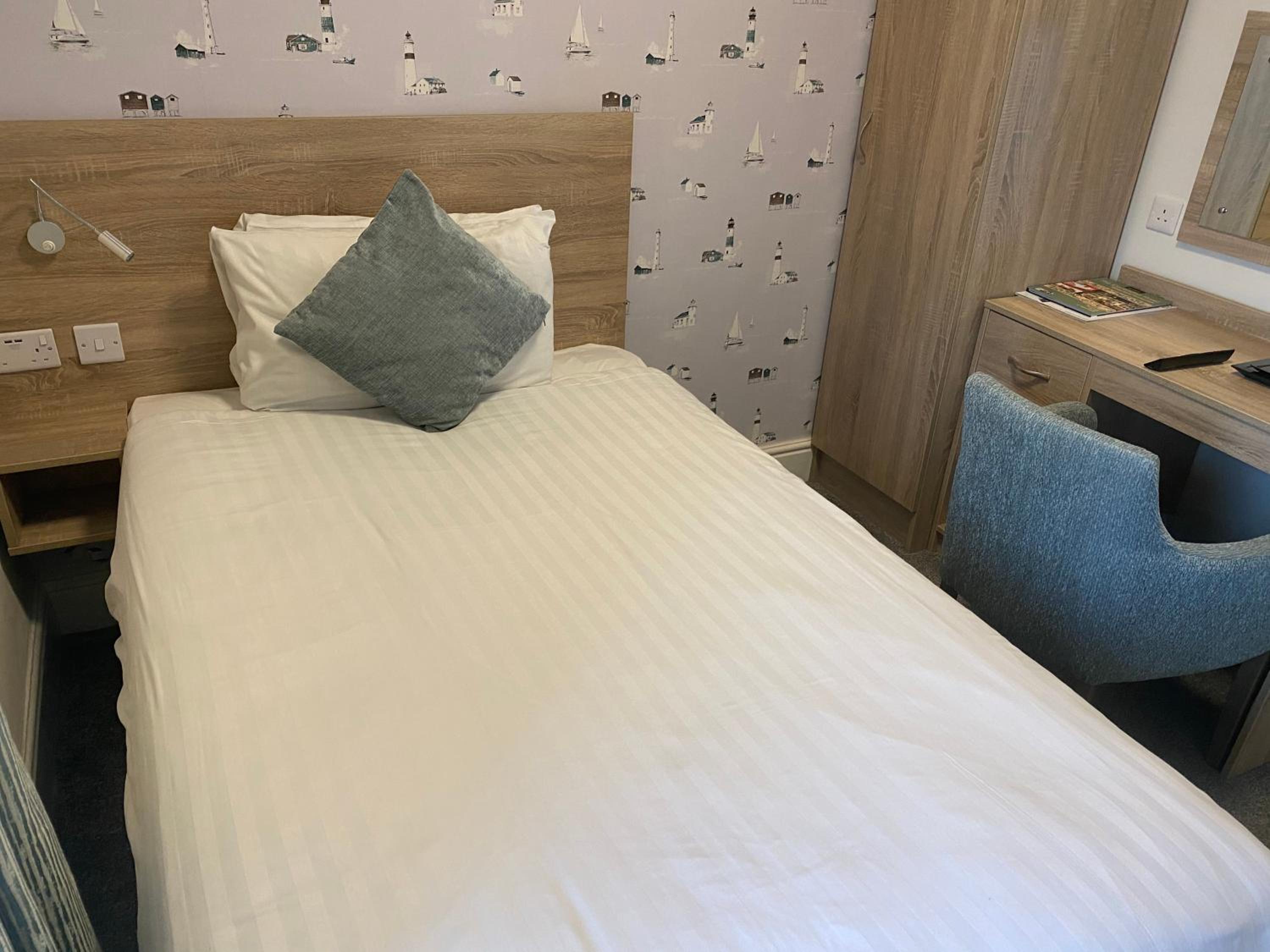 Single Room photo 1