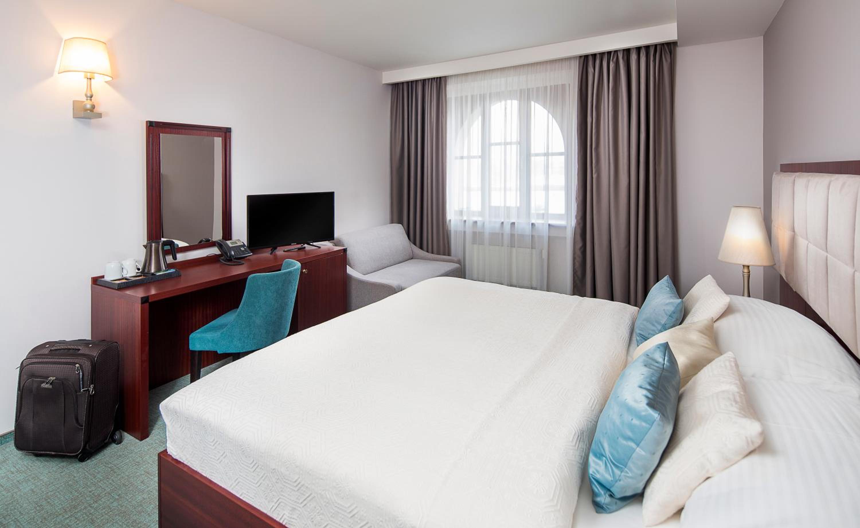Double Room - Photo 5