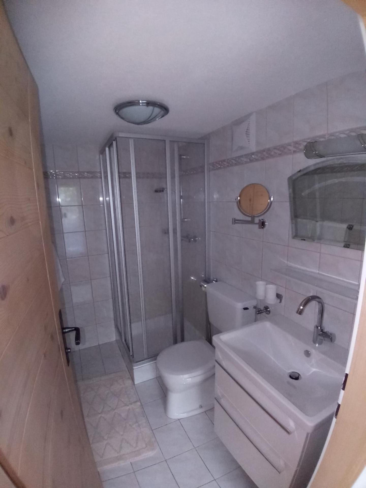 Studio Apartment photo 3
