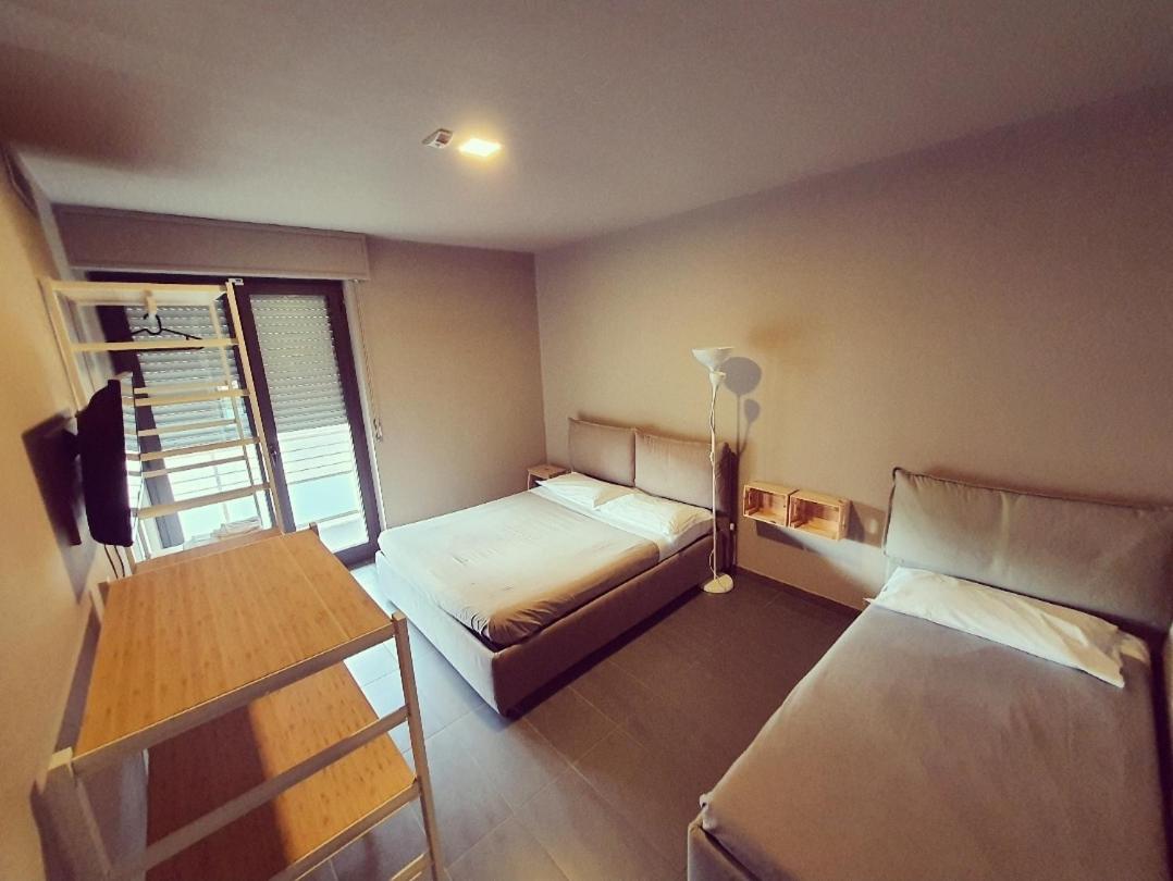One-Bedroom Apartment - Photo 1