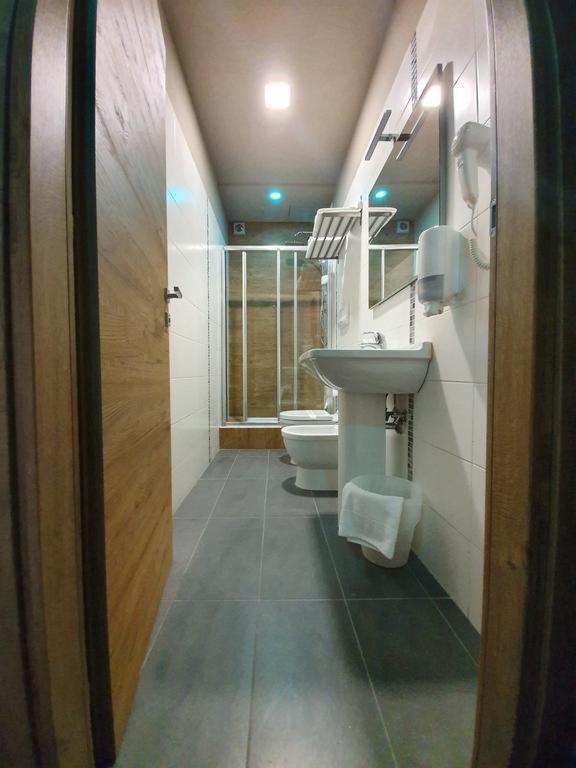 Superior Triple Room - Photo 5