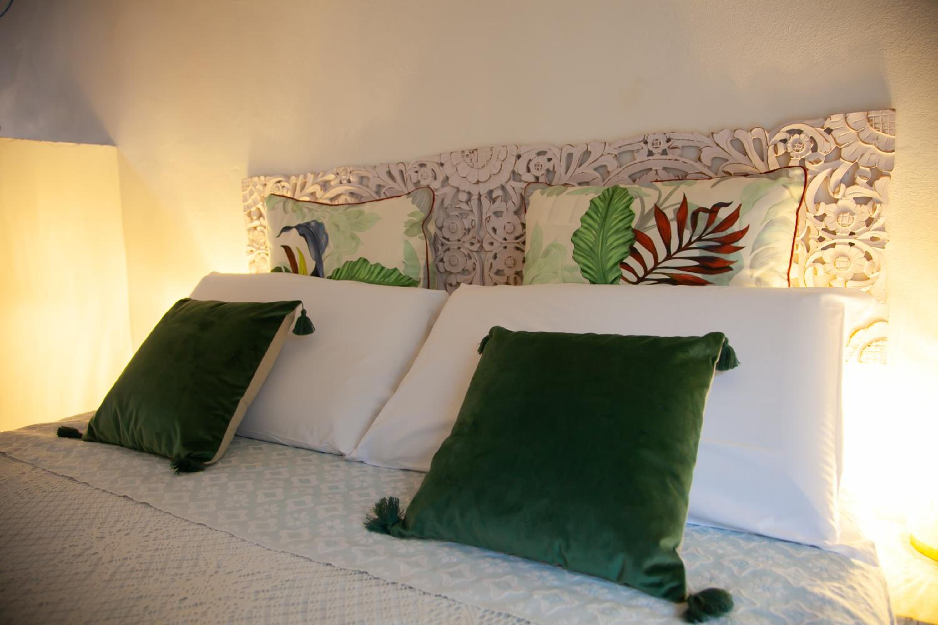 Apartment with Terrace - Photo 8