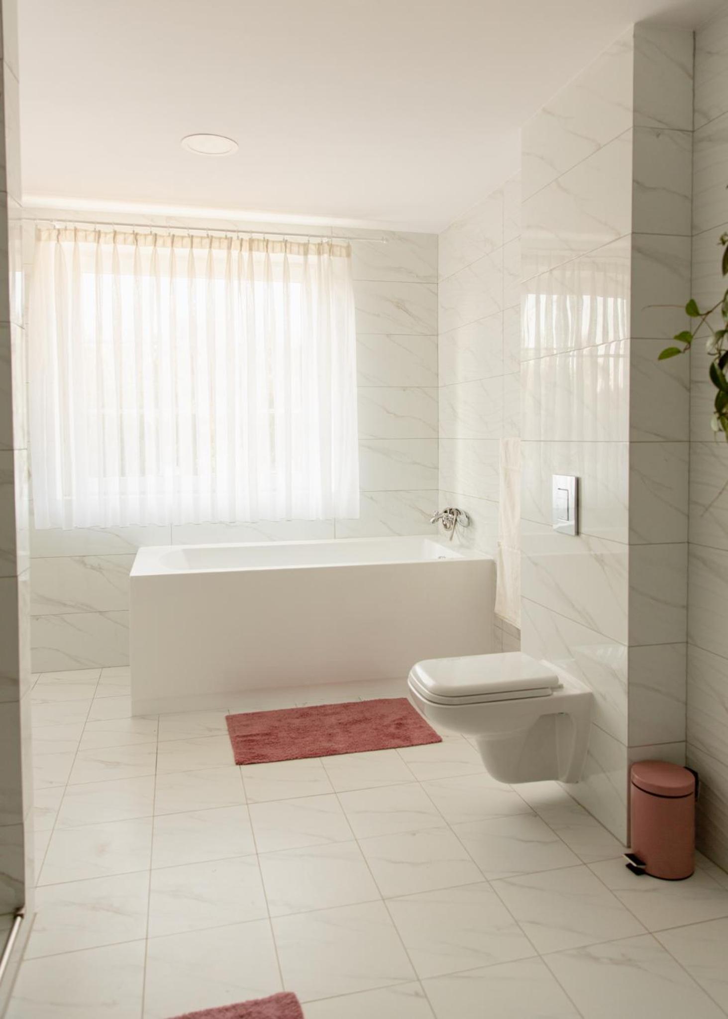 Four-Bedroom House - Photo 17