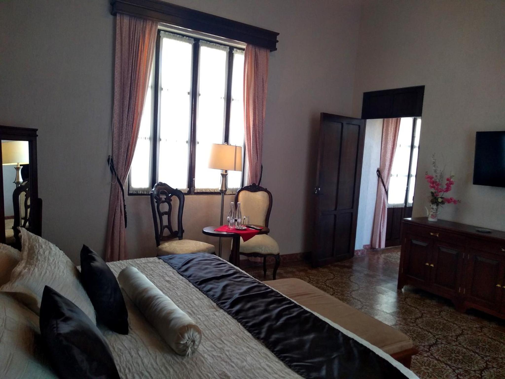 Deluxe Queen Room photo 1