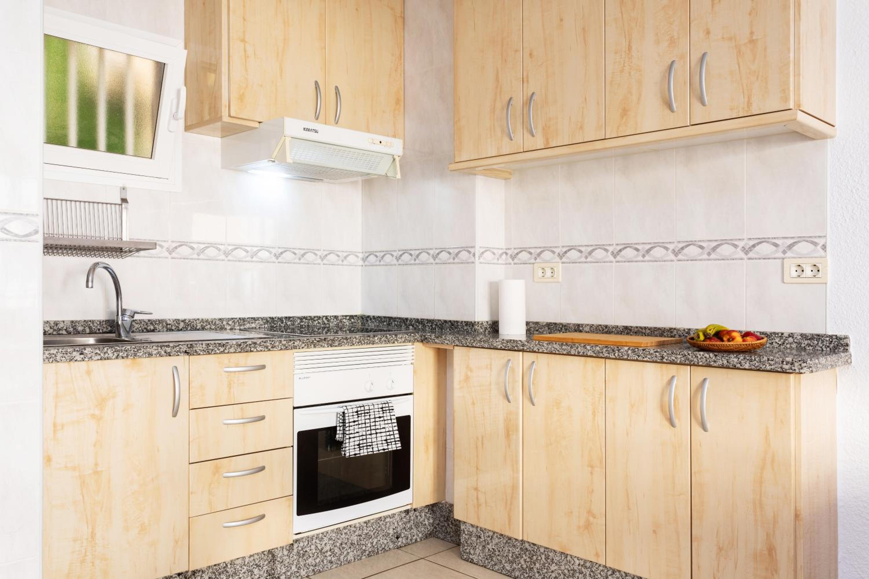 One-Bedroom Apartment - Photo 9