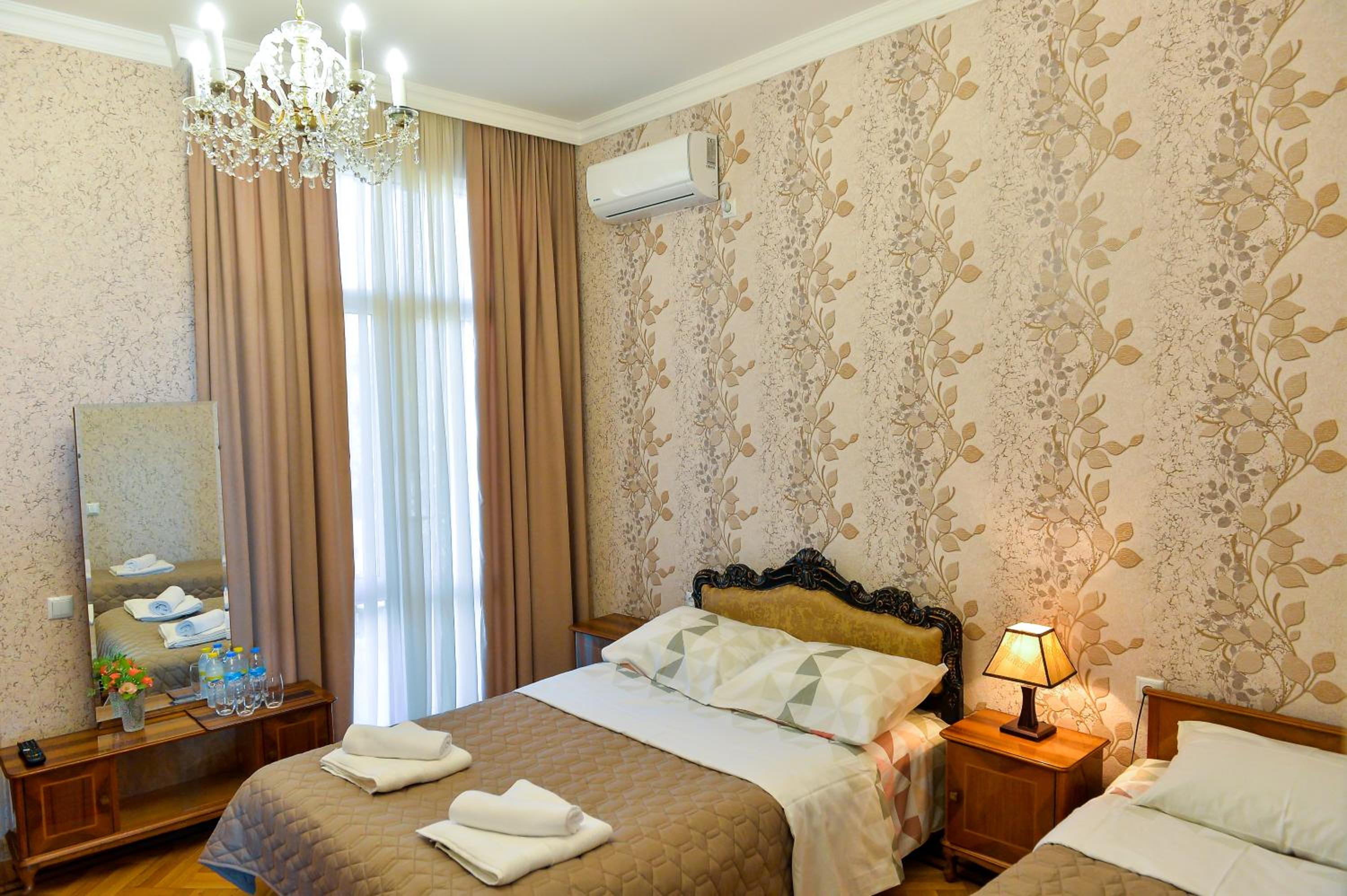 Quadruple Room with Bathroom photo 2