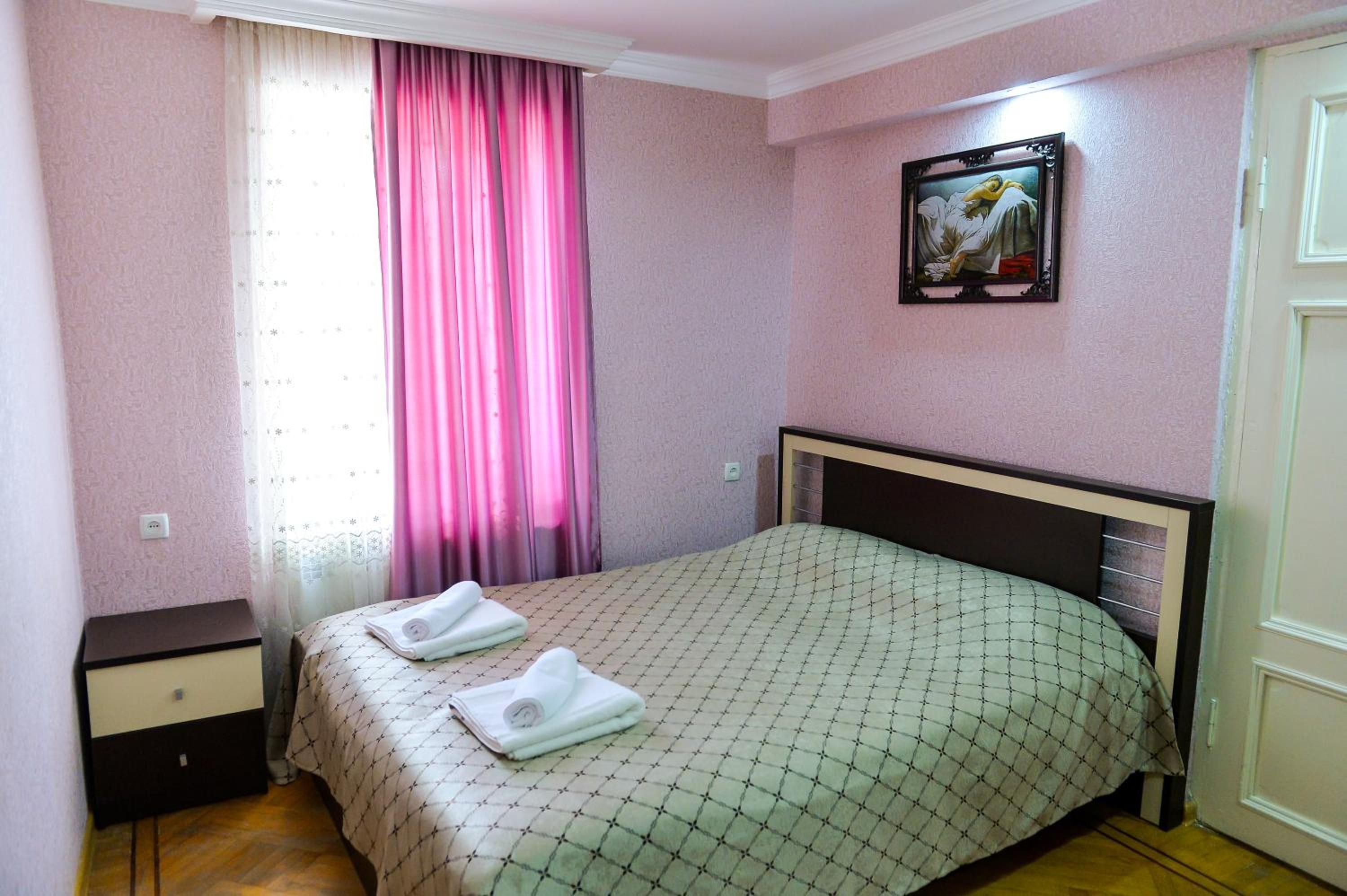 Budget Double Room photo 2