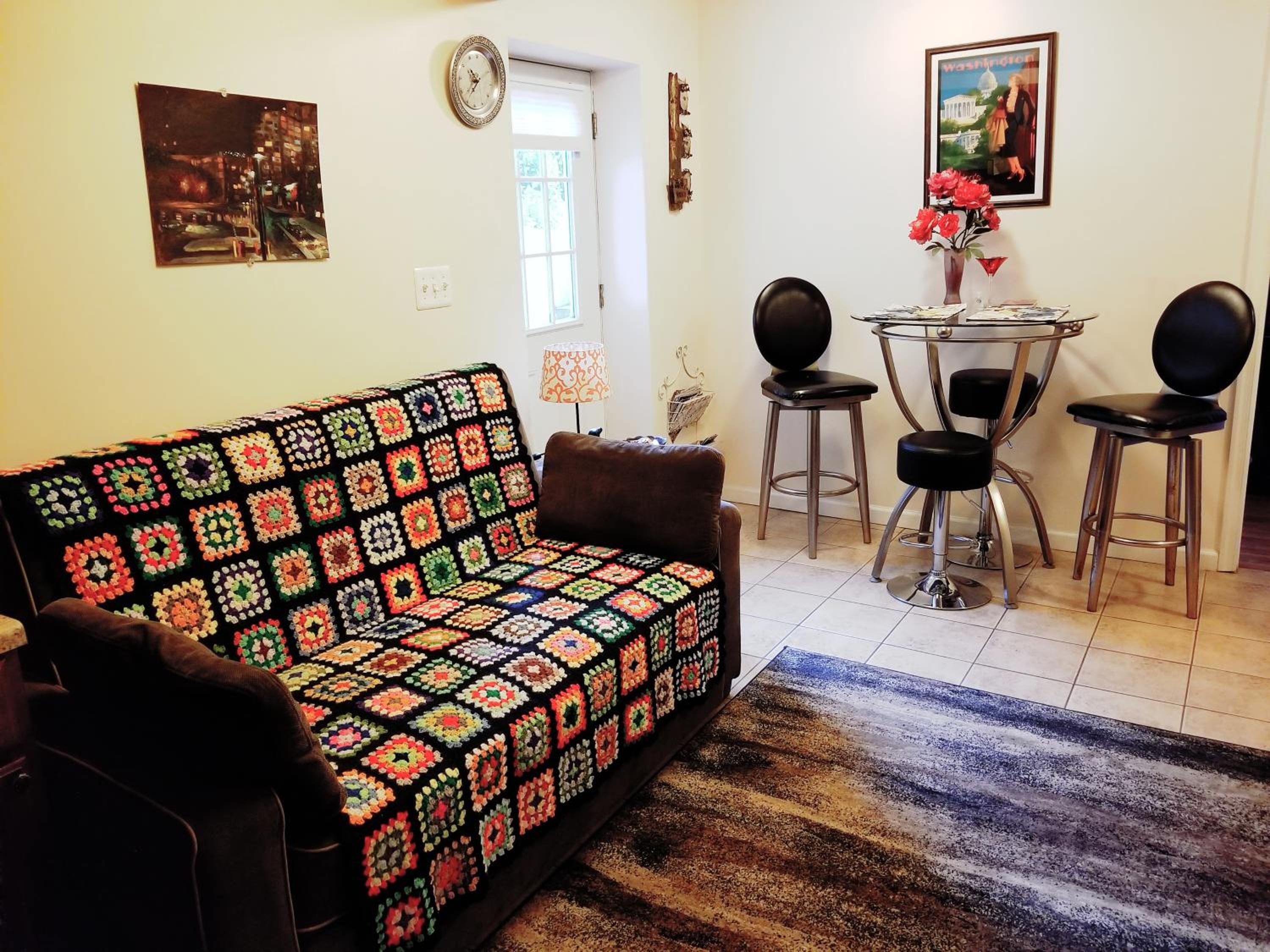 Apartment - Photo 1