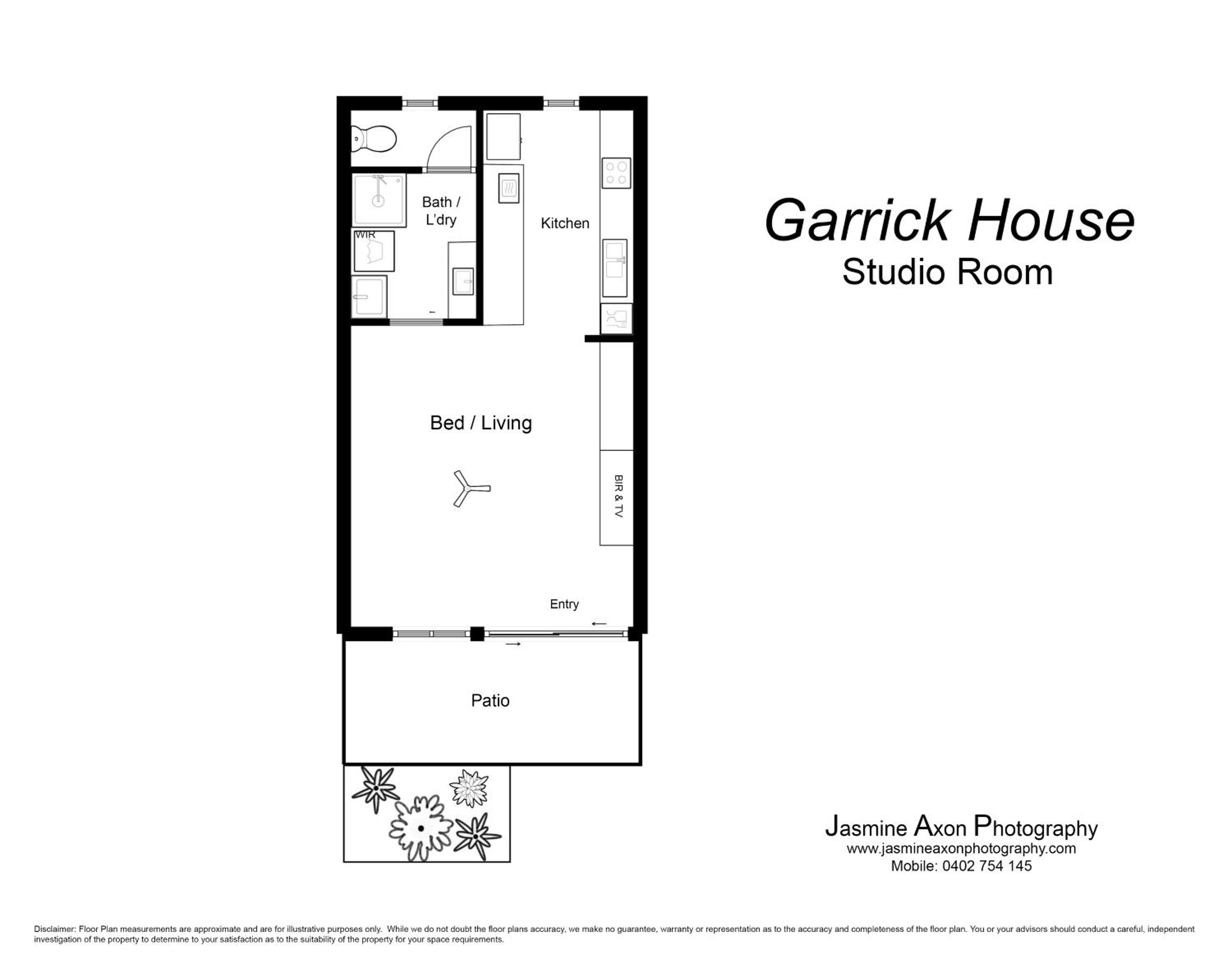 Studio Apartment with Patio photo 2