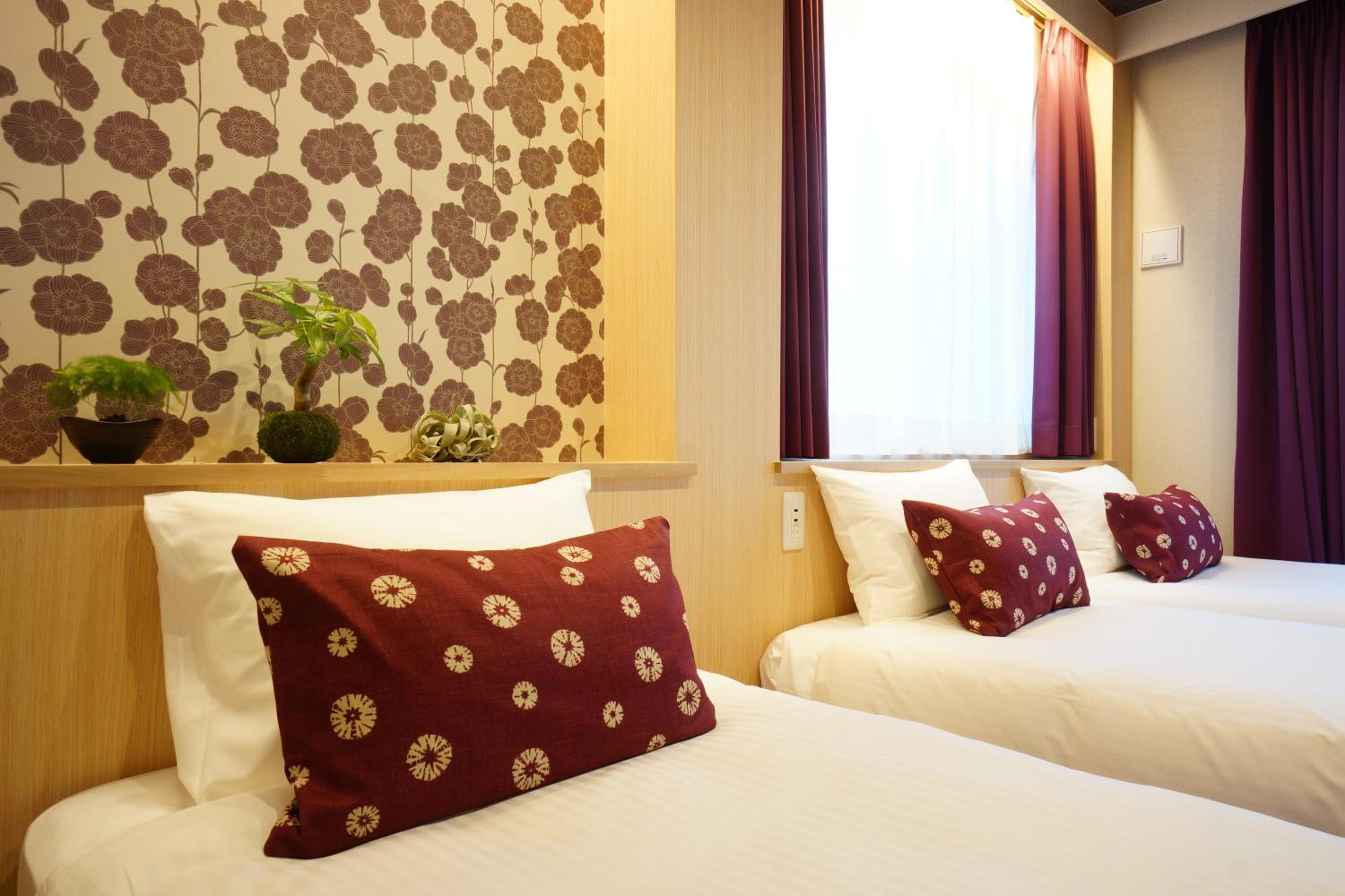 Deluxe Triple Room photo 3