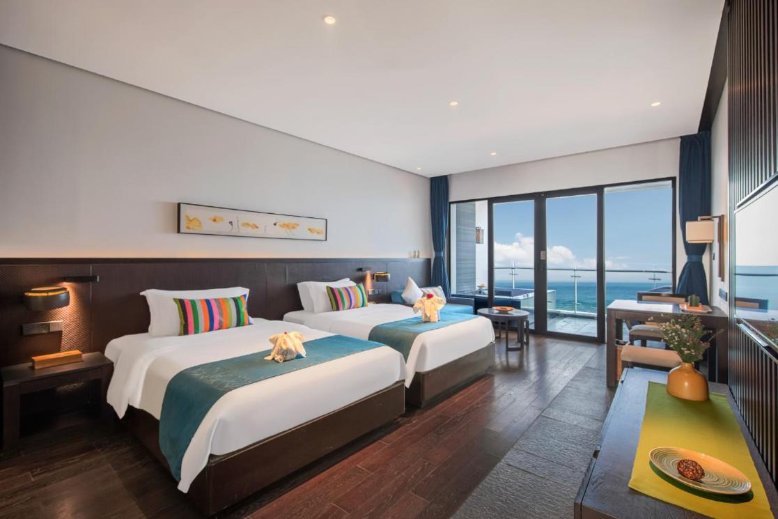 Superior Twin Room with Sea View