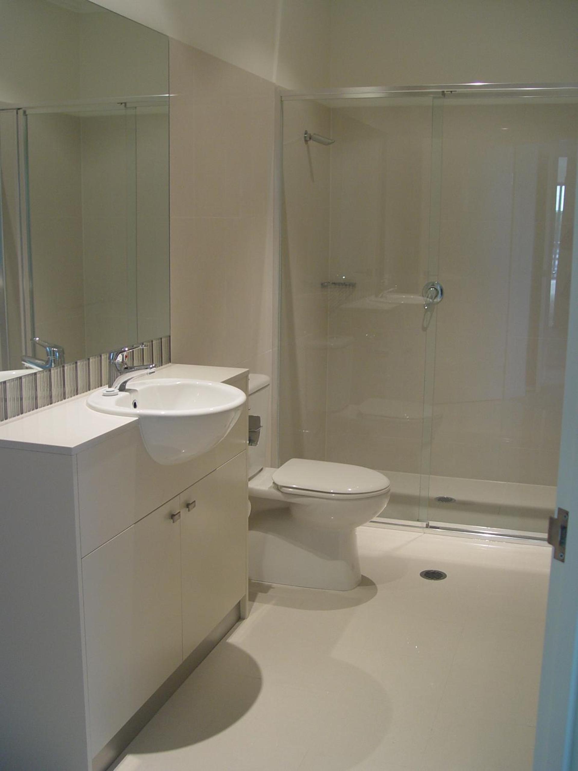 Studio Apartment - Photo 4