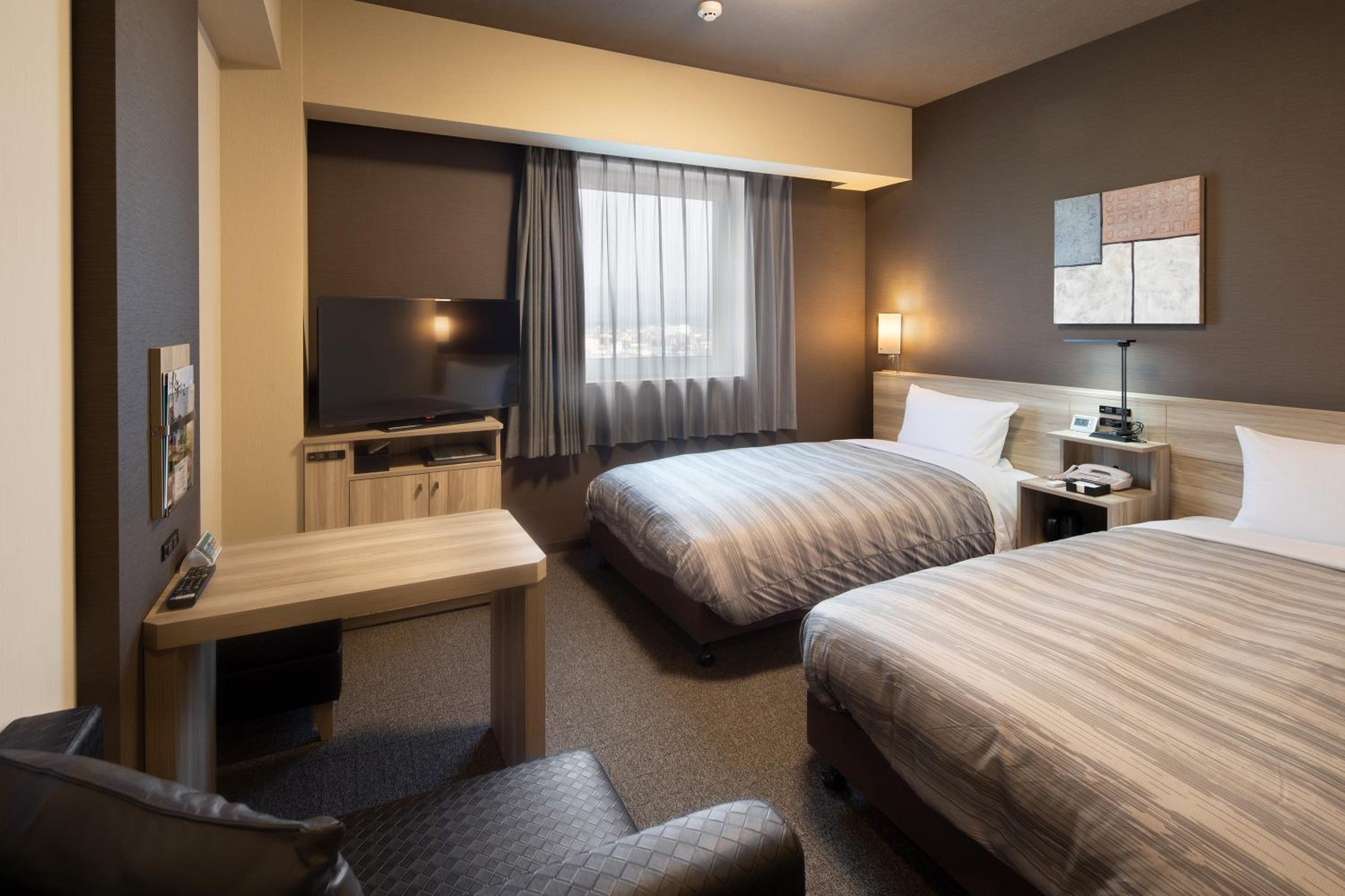 Standard Twin Room - Smoking - Photo 2