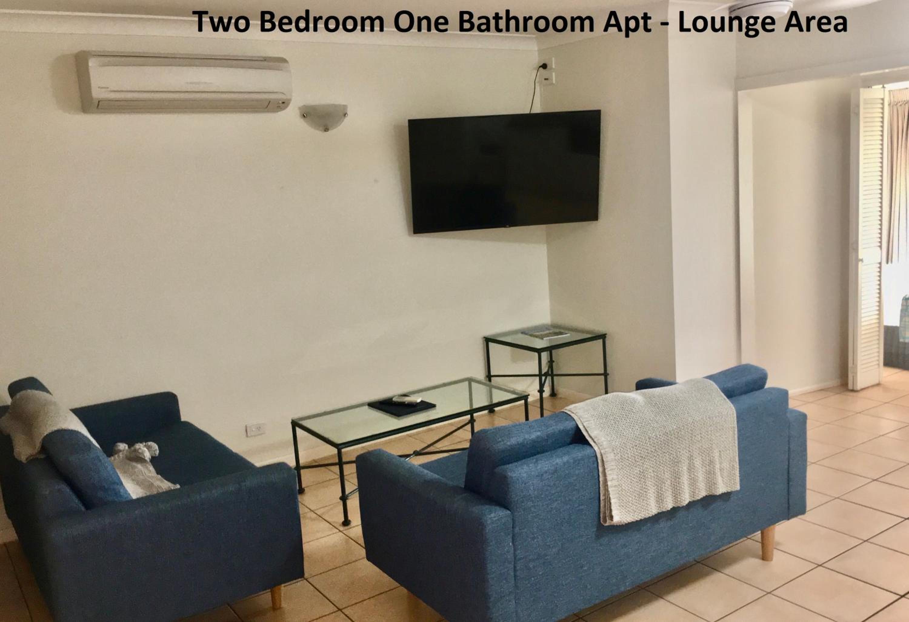 Two-Bedroom Apartment with Spa Bath - One Bathroom photo 3