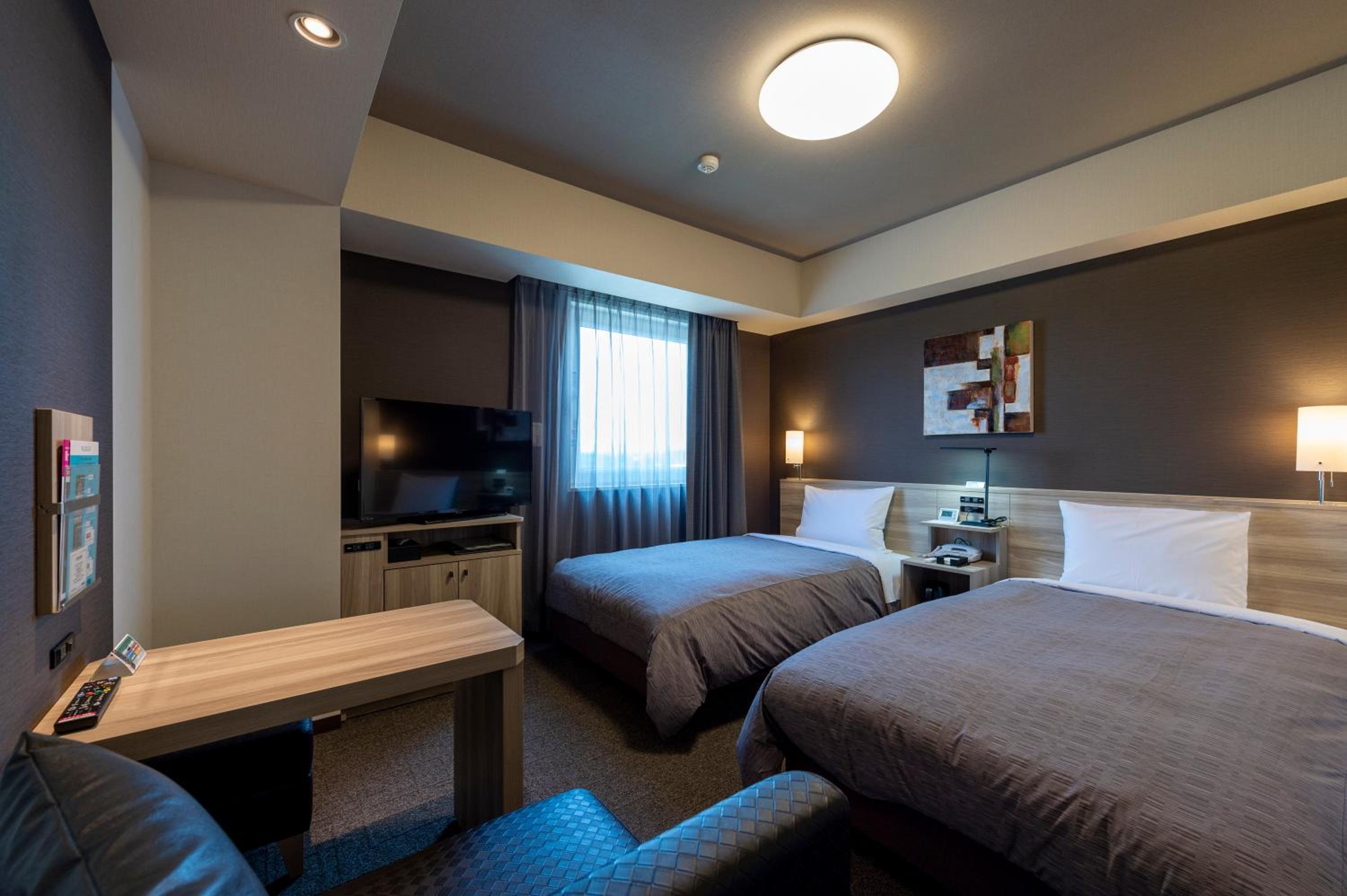 Twin Room - Non-Smoking - Photo 1