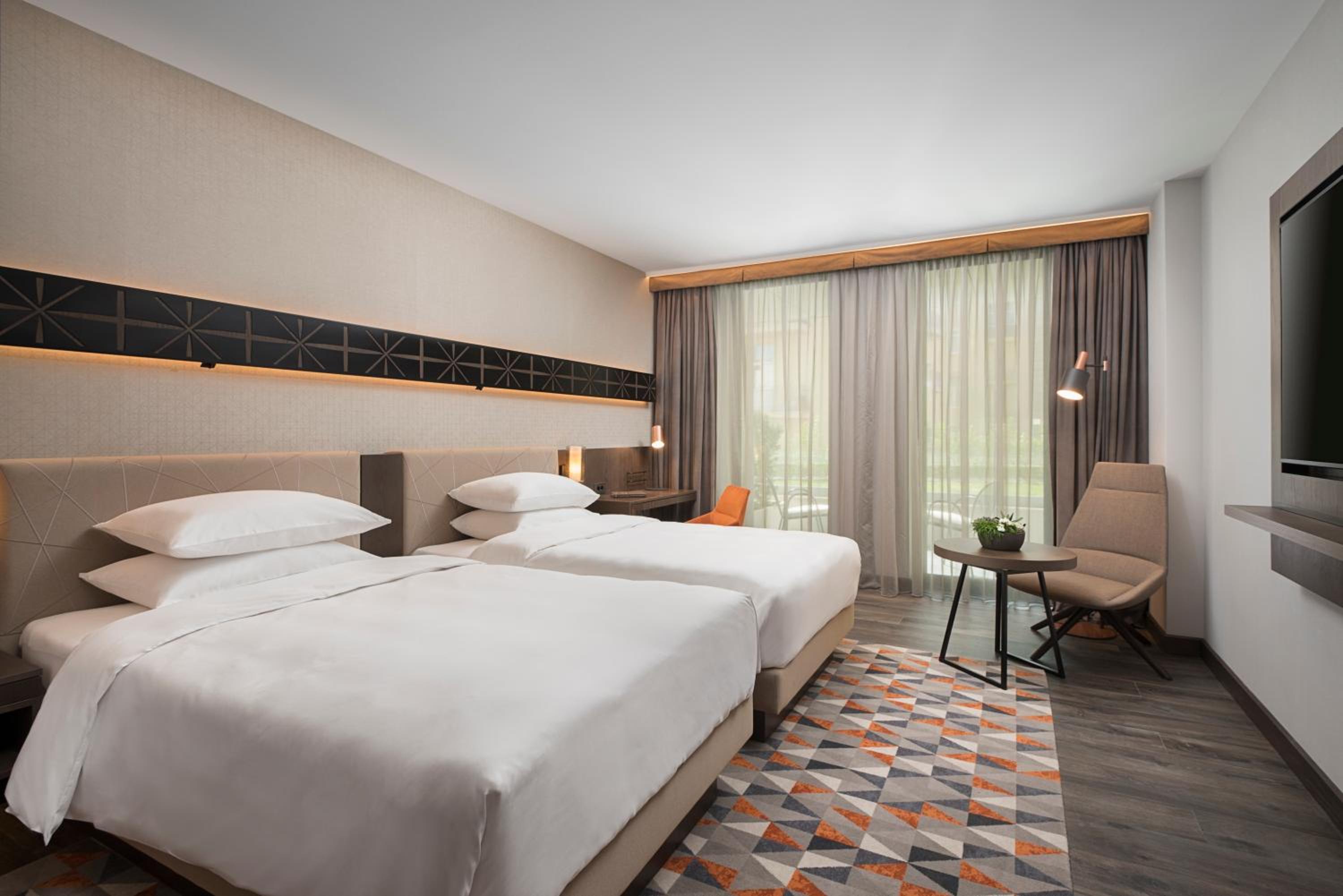 Twin Room with Garden View - Photo 1