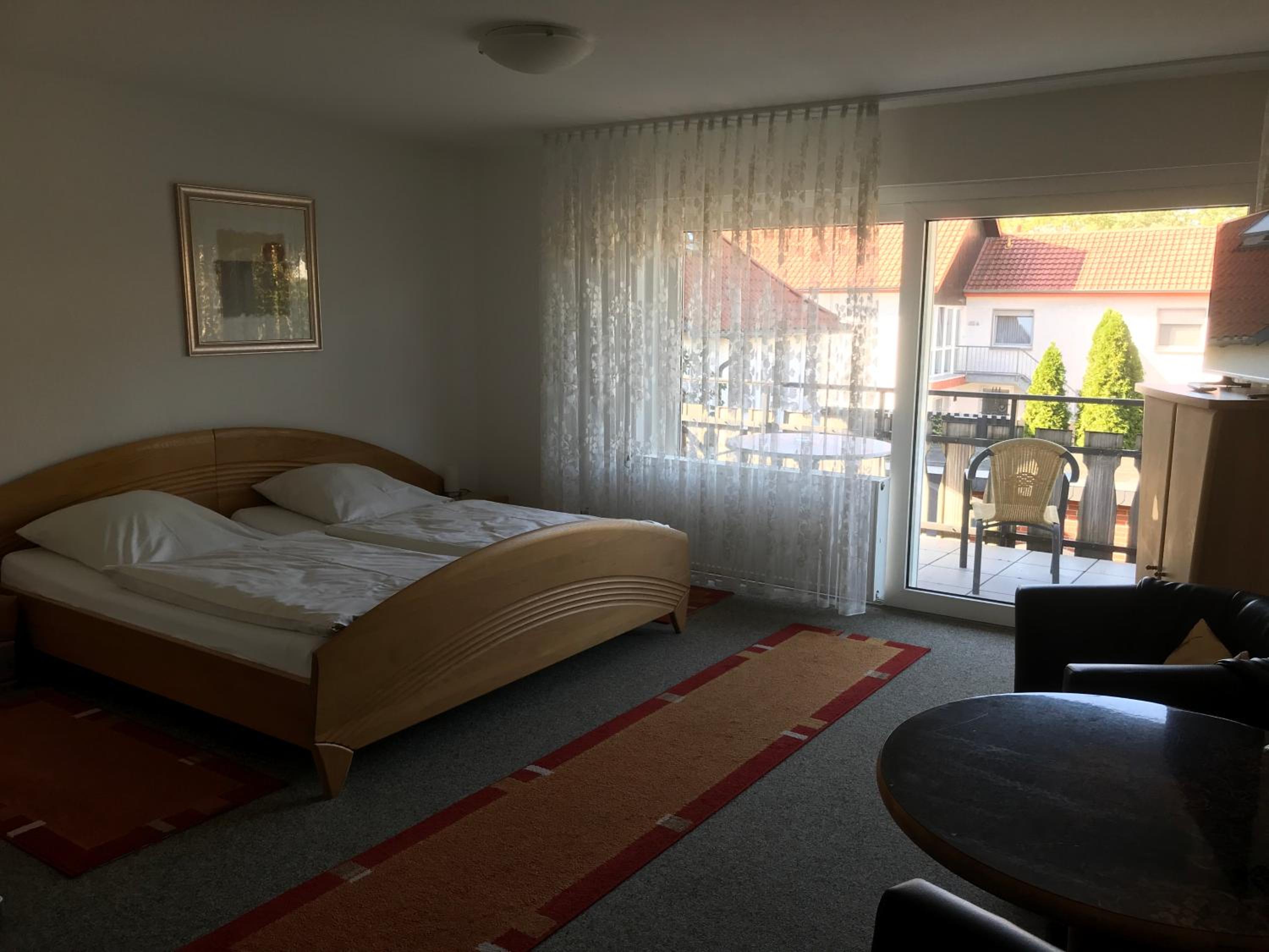 Double Room - Photo 4