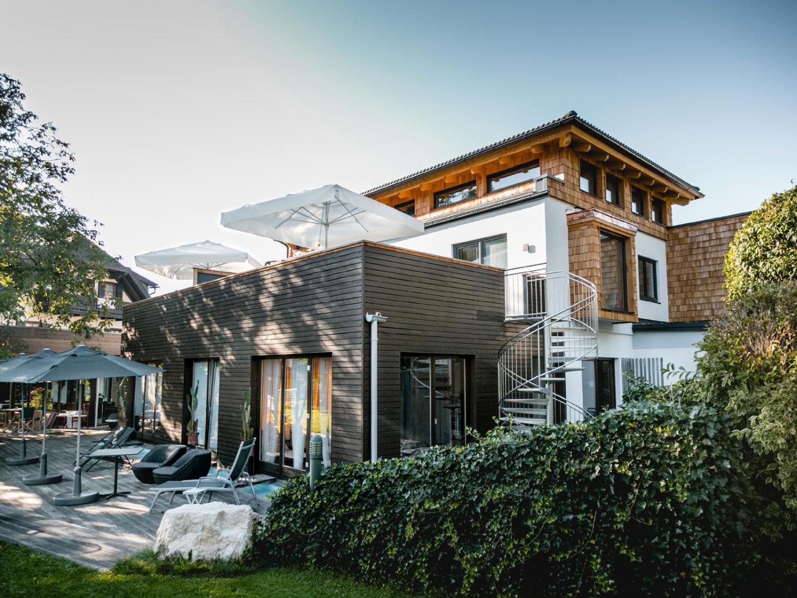 Two-Bedroom Comfort Suite with Loggia - Annex photo 2