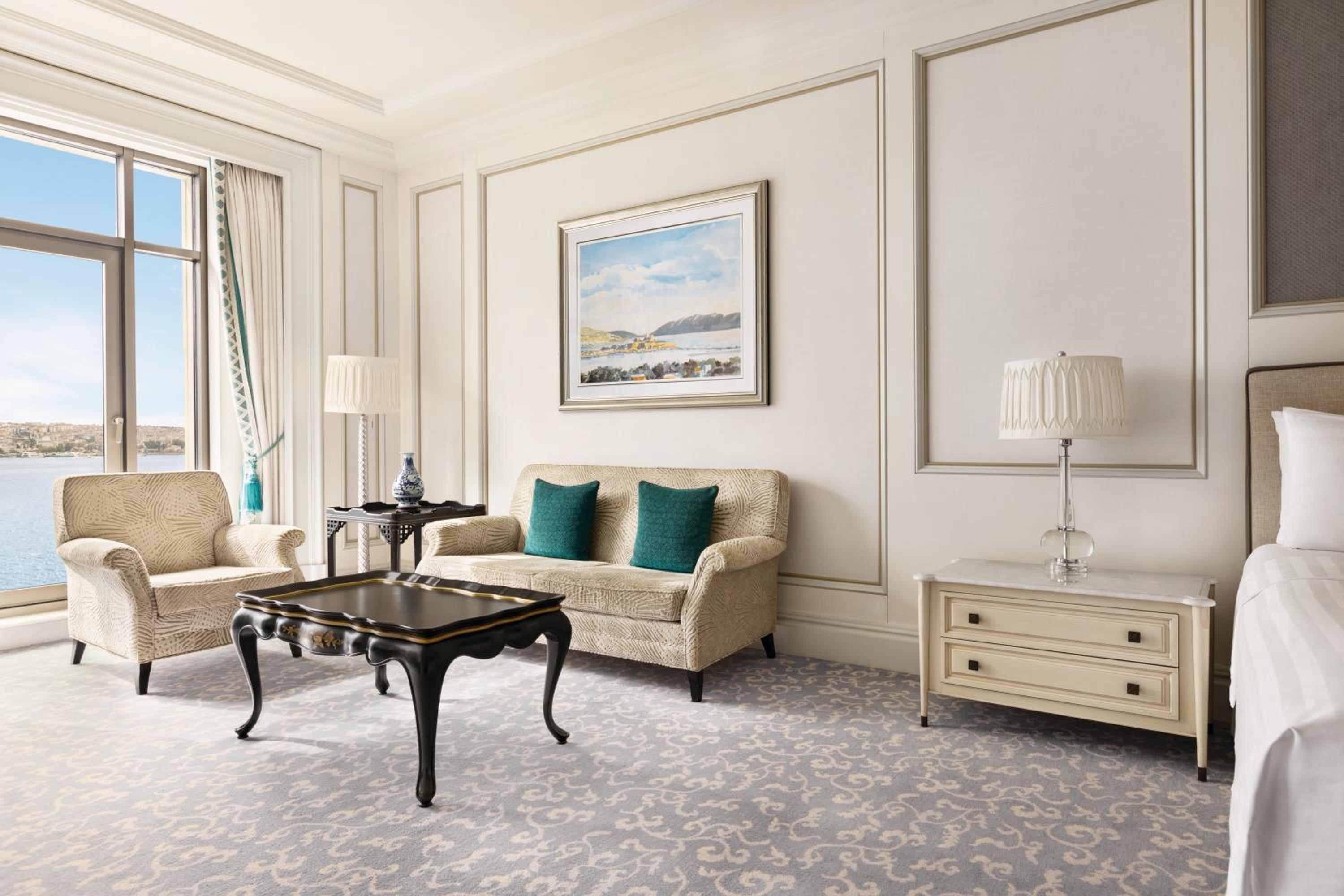 Premier Room with Bosphorus View - Photo 3