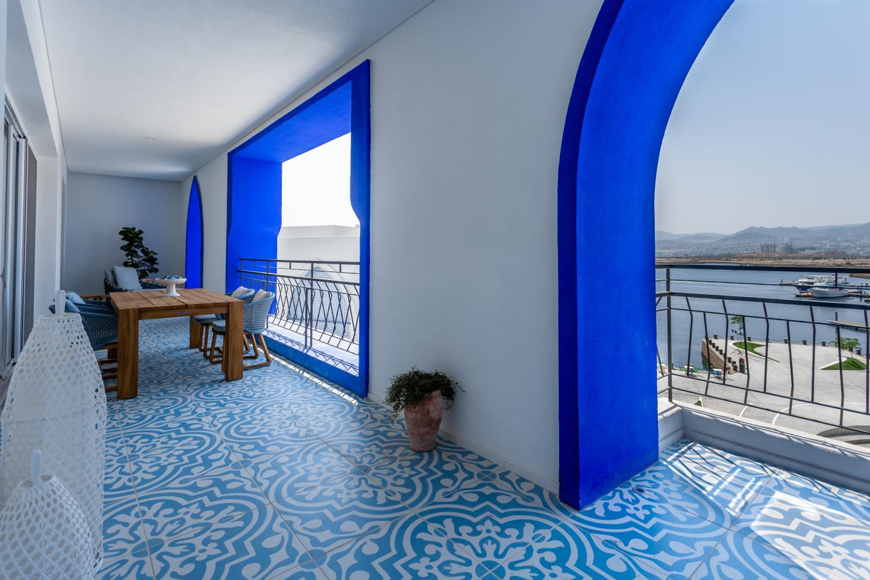Two Bedroom Apartment Duplex Marina View photo 2