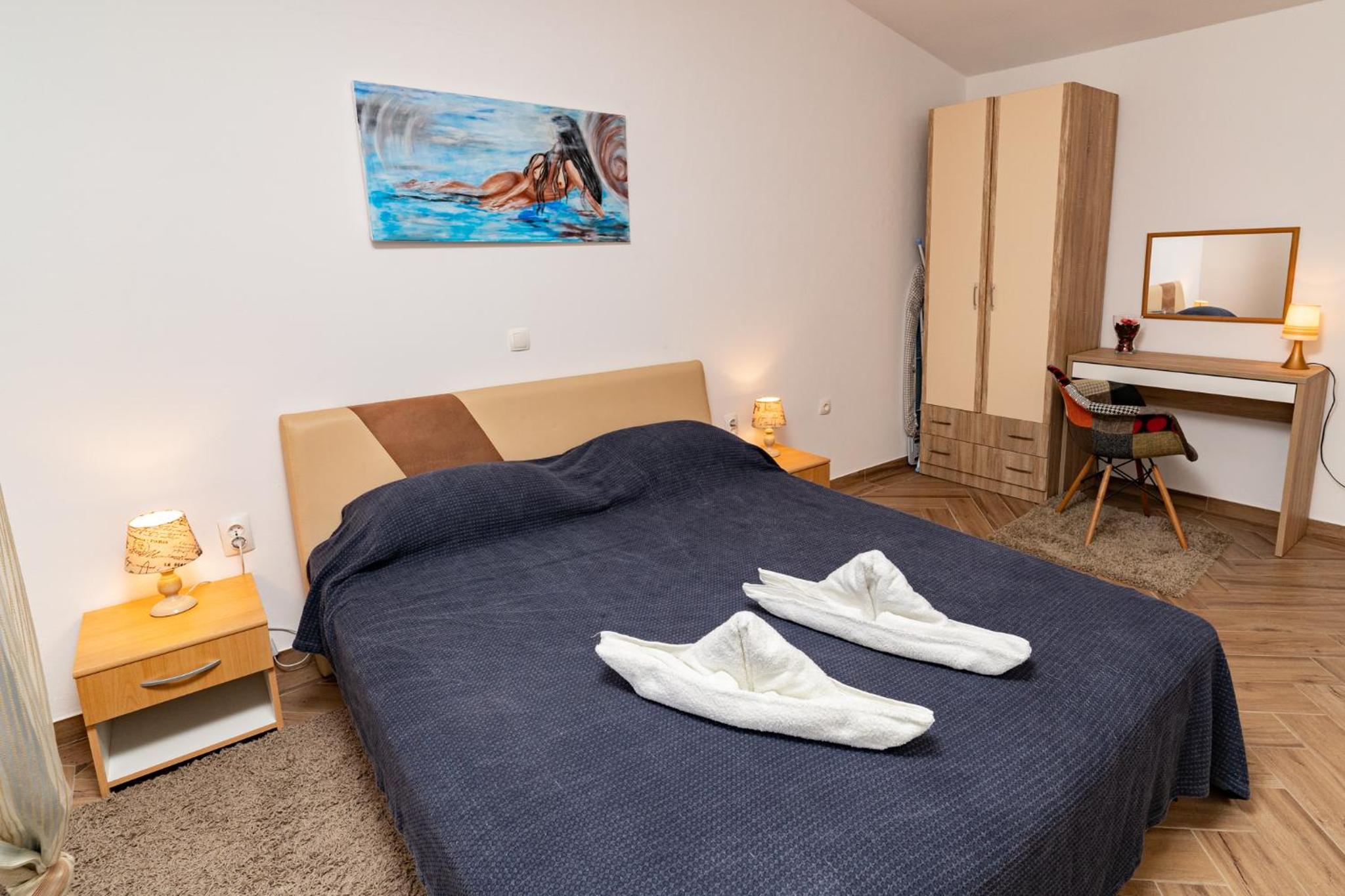 One-Bedroom House photo 1