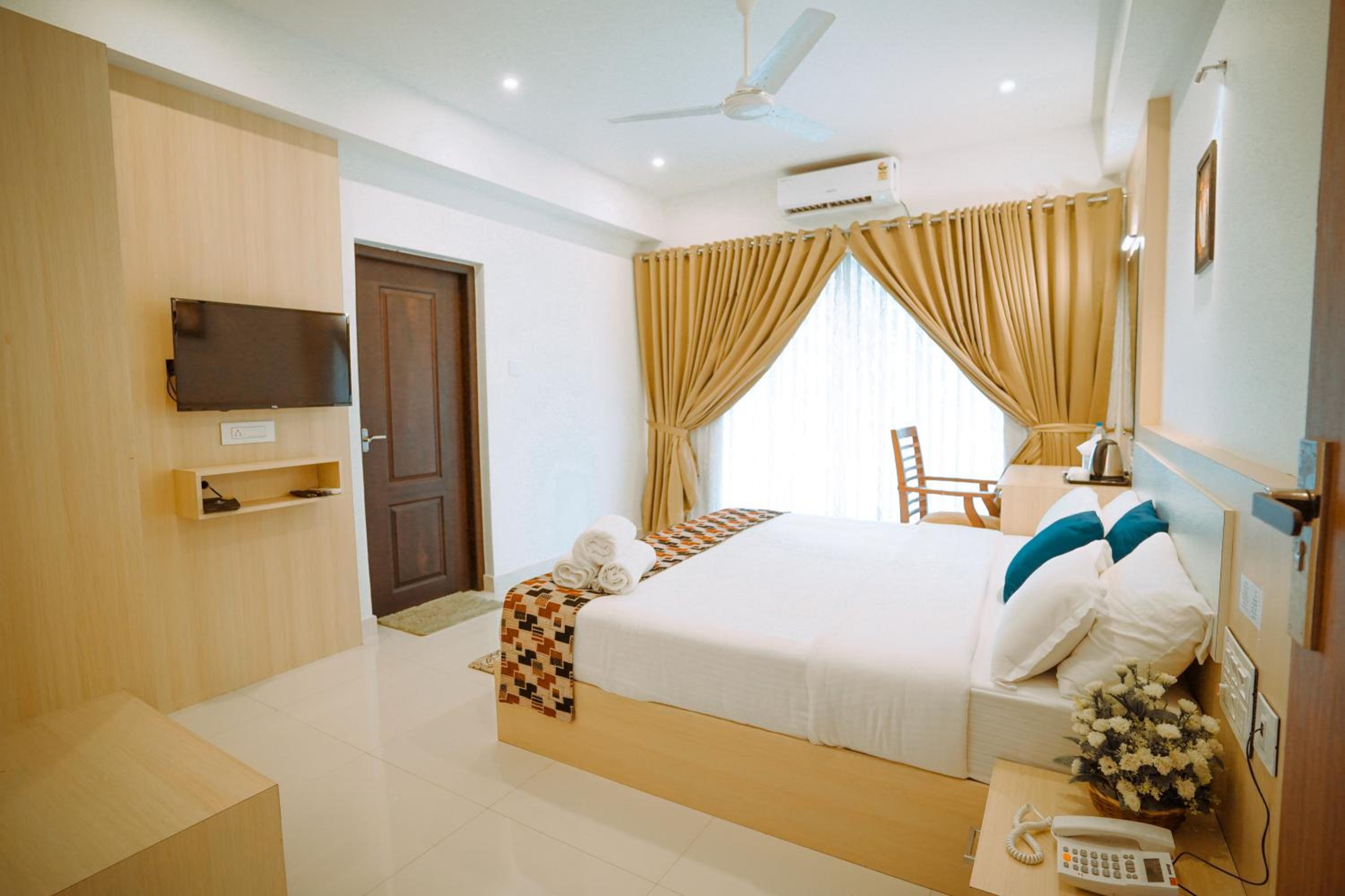 Deluxe Double Room - Photo 3