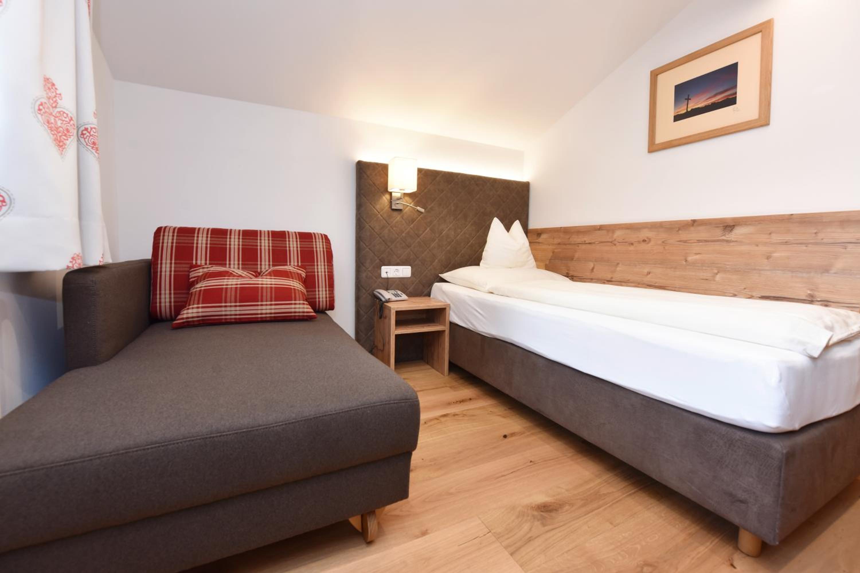 Single Room photo 1