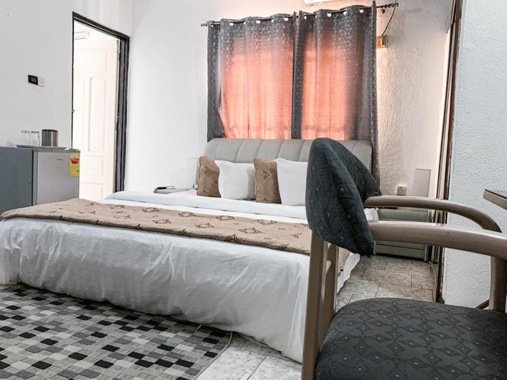 Suite (2 Adults) photo 3