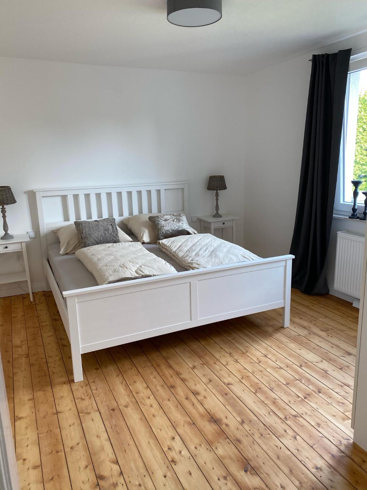 Two-Bedroom Apartment - Photo 2