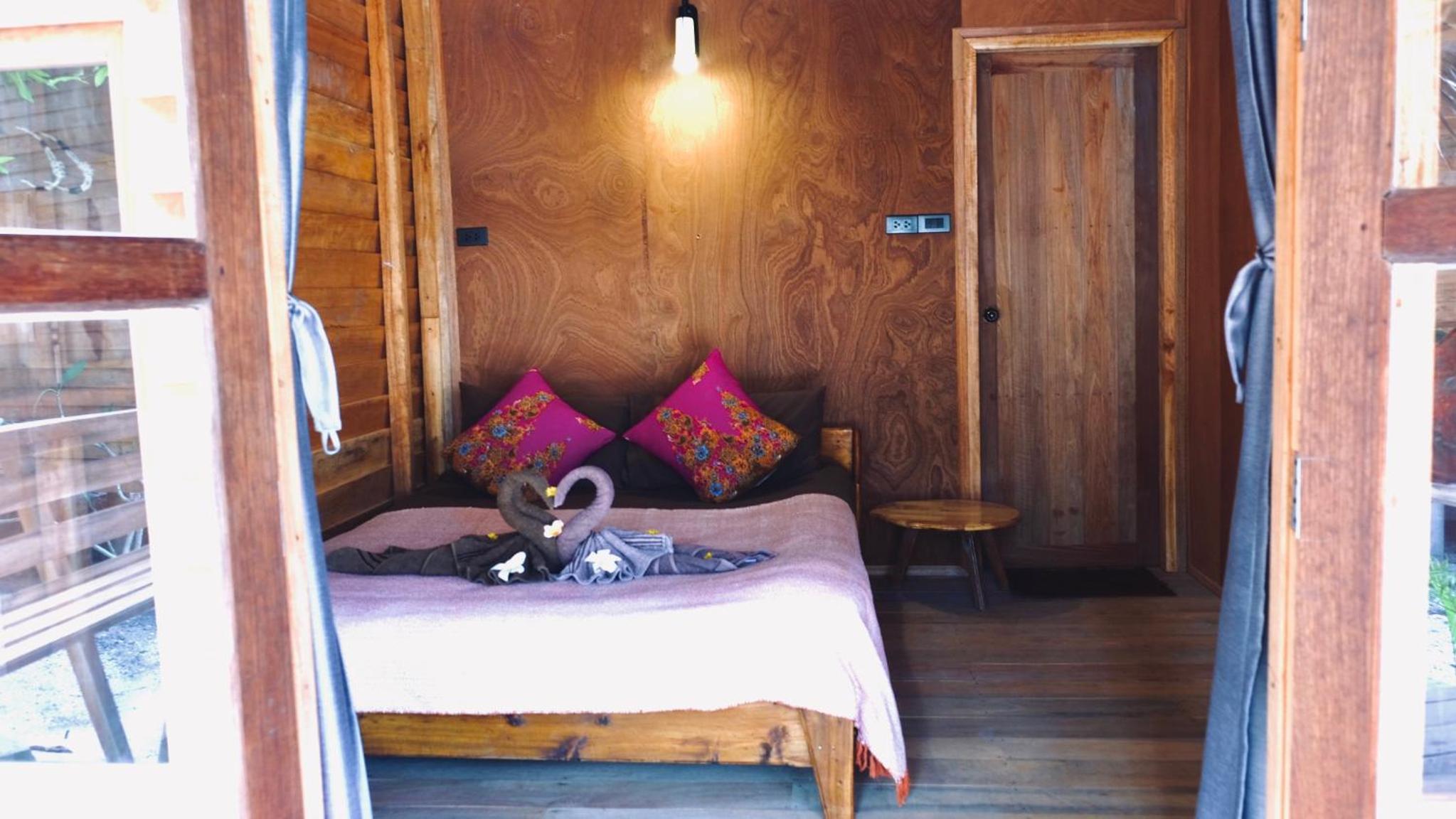 Double Room with Garden View - Photo 8