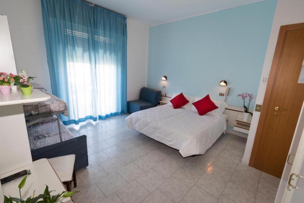 Economy Quadruple Room