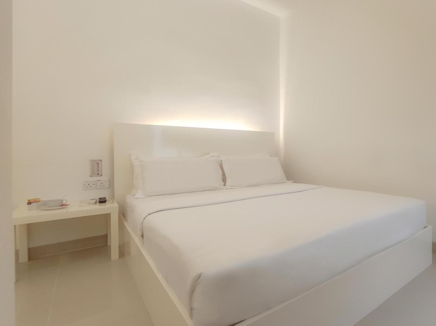 Petite Double Room - Photo 2