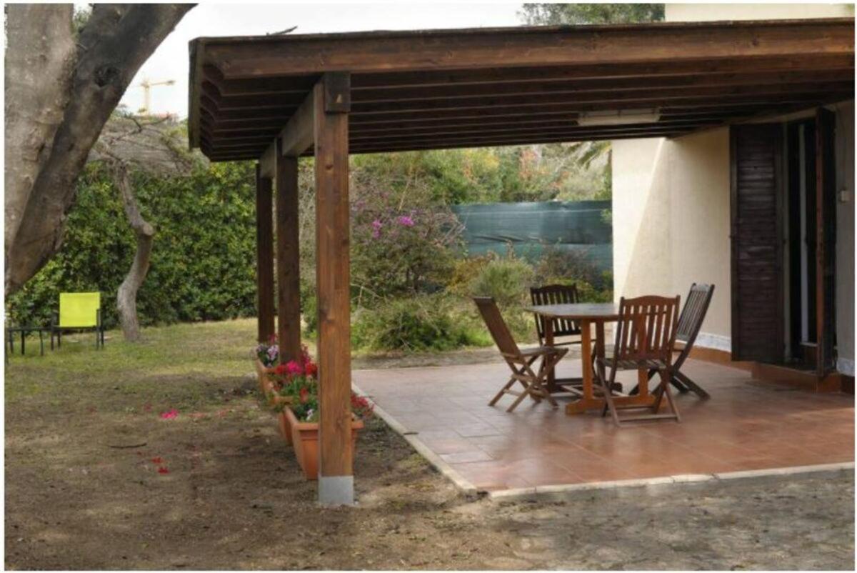 Villa photo 1