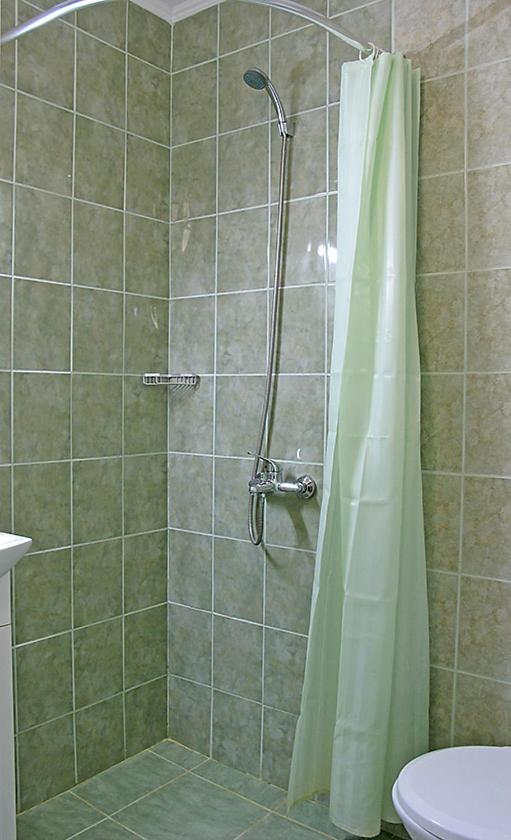 Deluxe Double Room with Shower photo 3