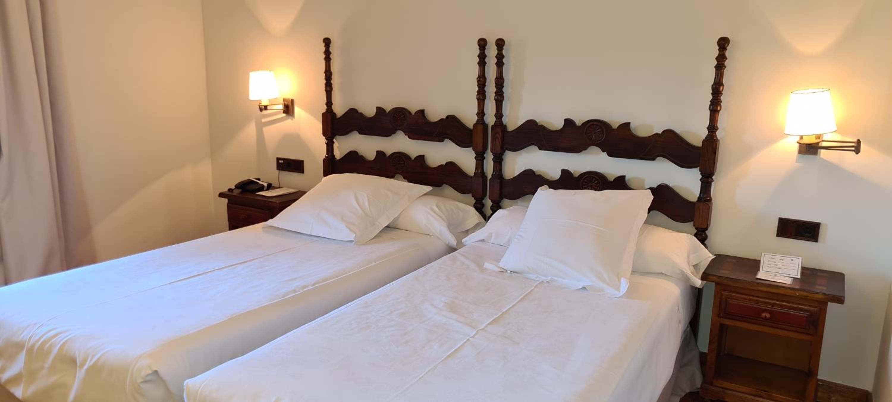 Standard Double Room photo 2
