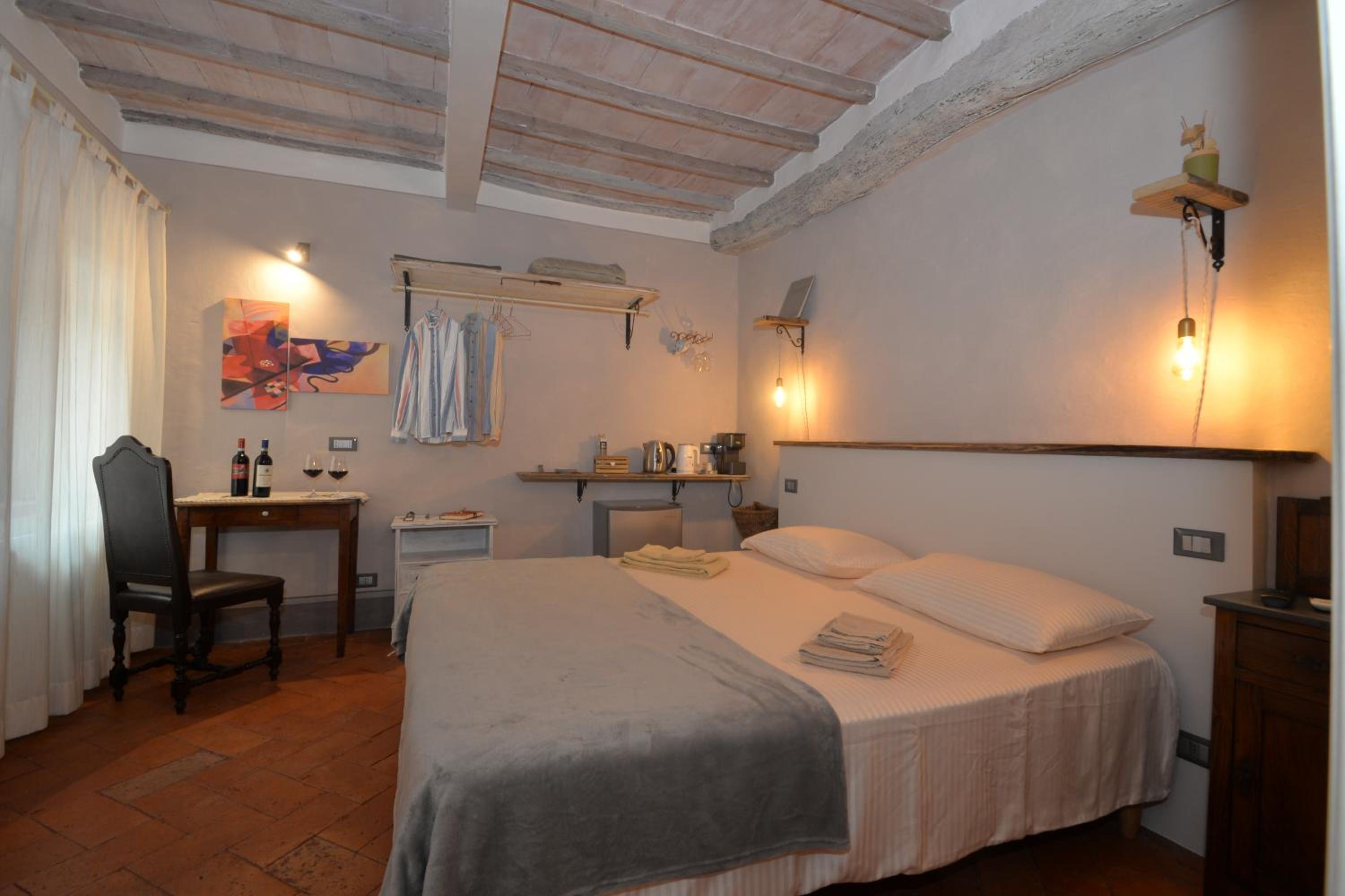 Triple Room with Private Bathroom