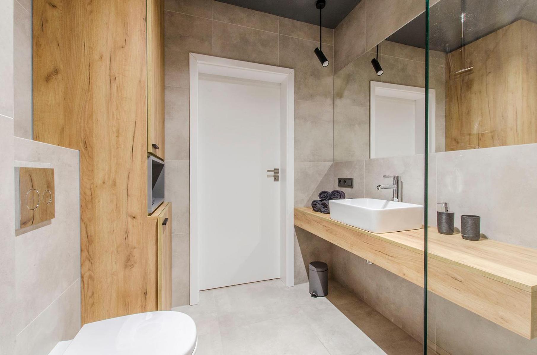Studio Apartment - Photo 15