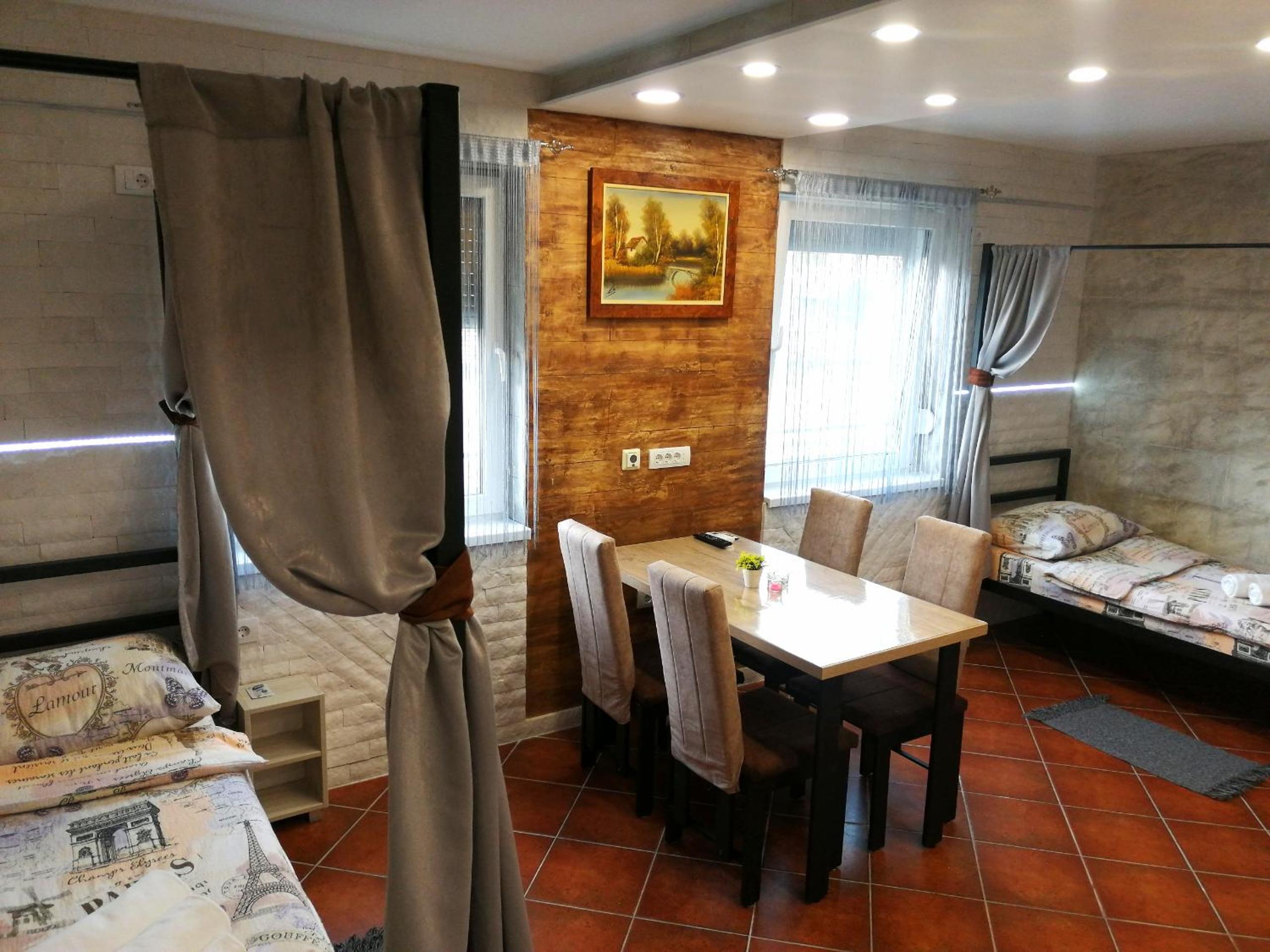 Deluxe Triple Room photo 1