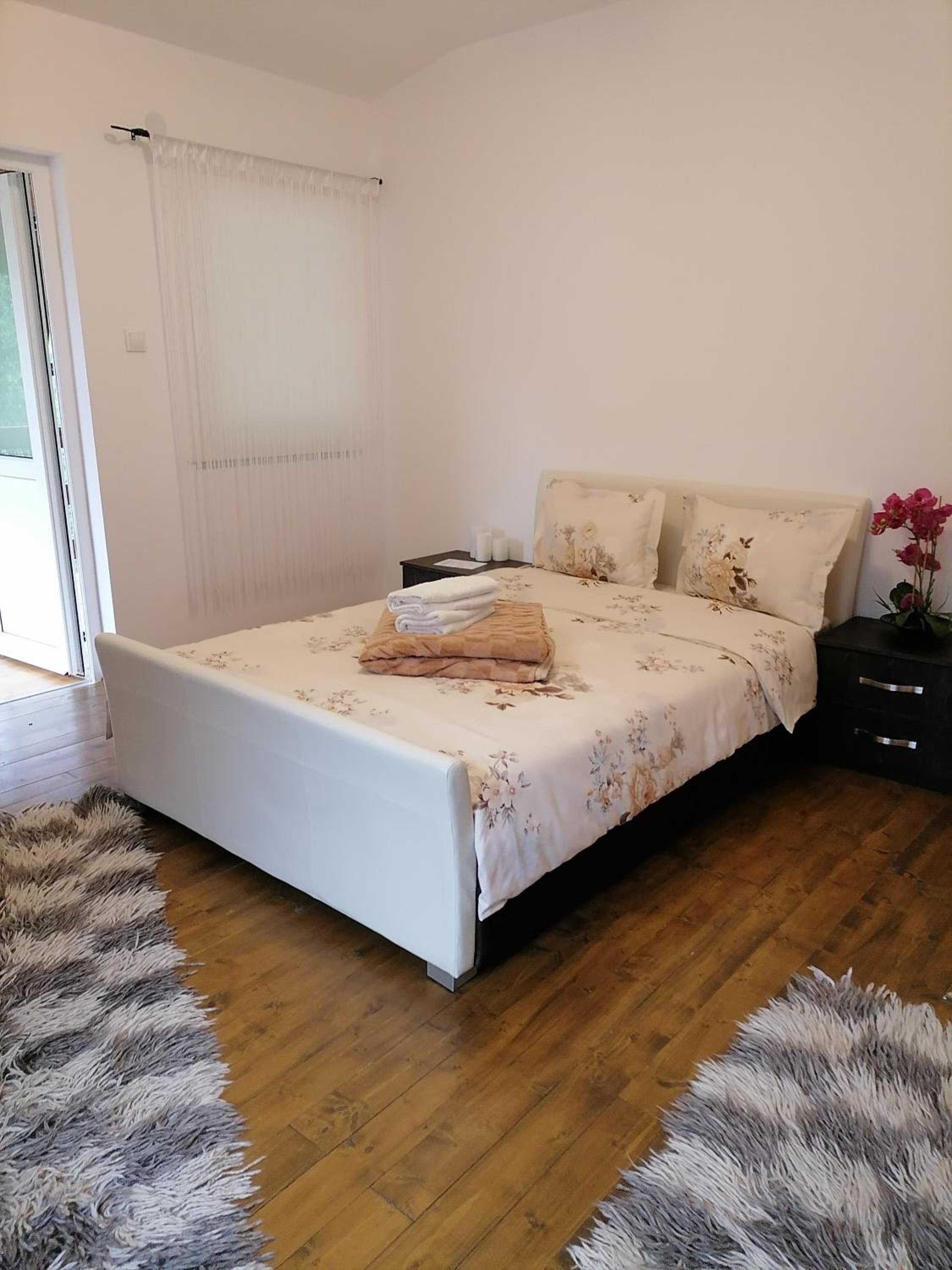 Family Double Room - Photo 9