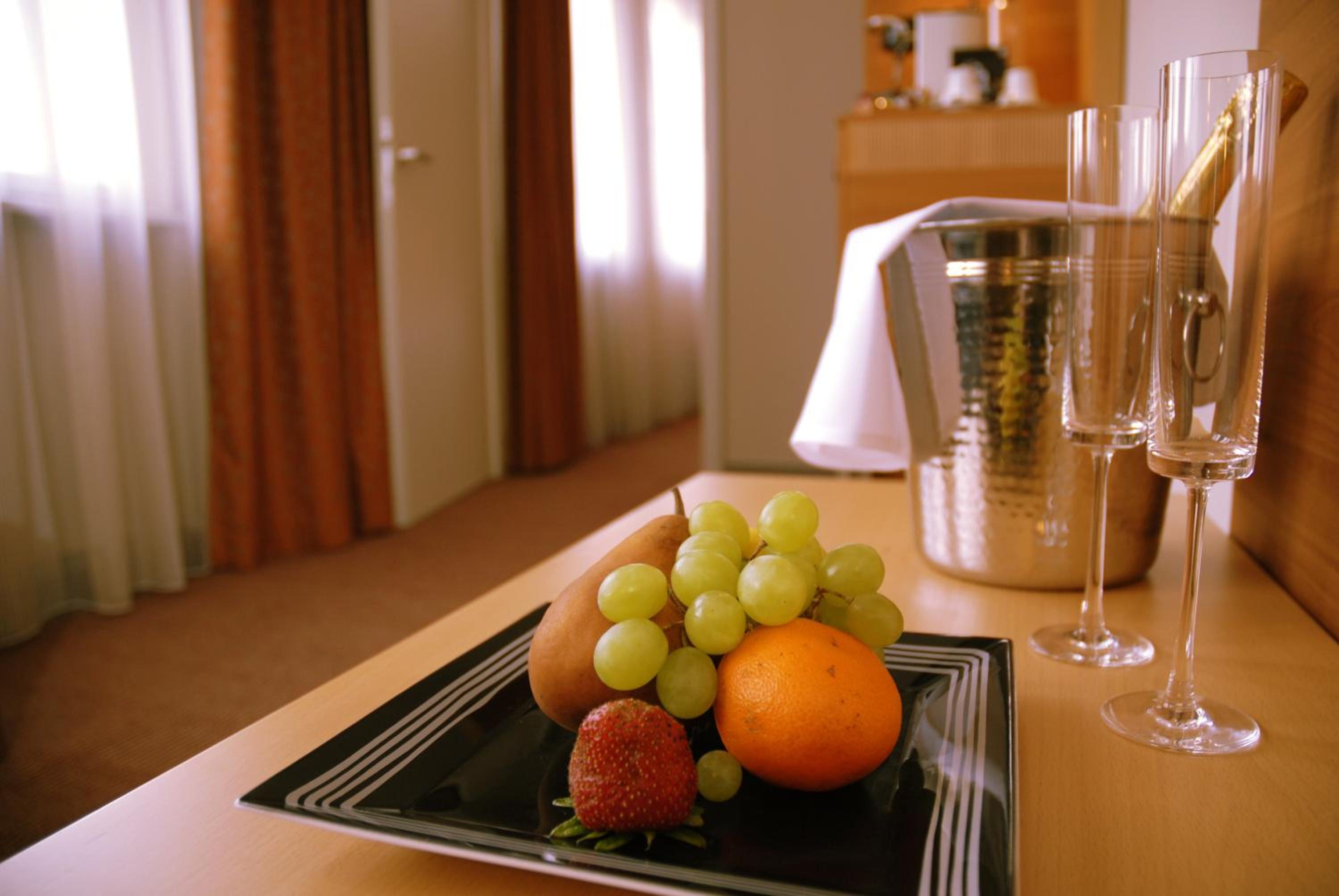 Privilege Suite with Double Bed and Sofa - Photo 1