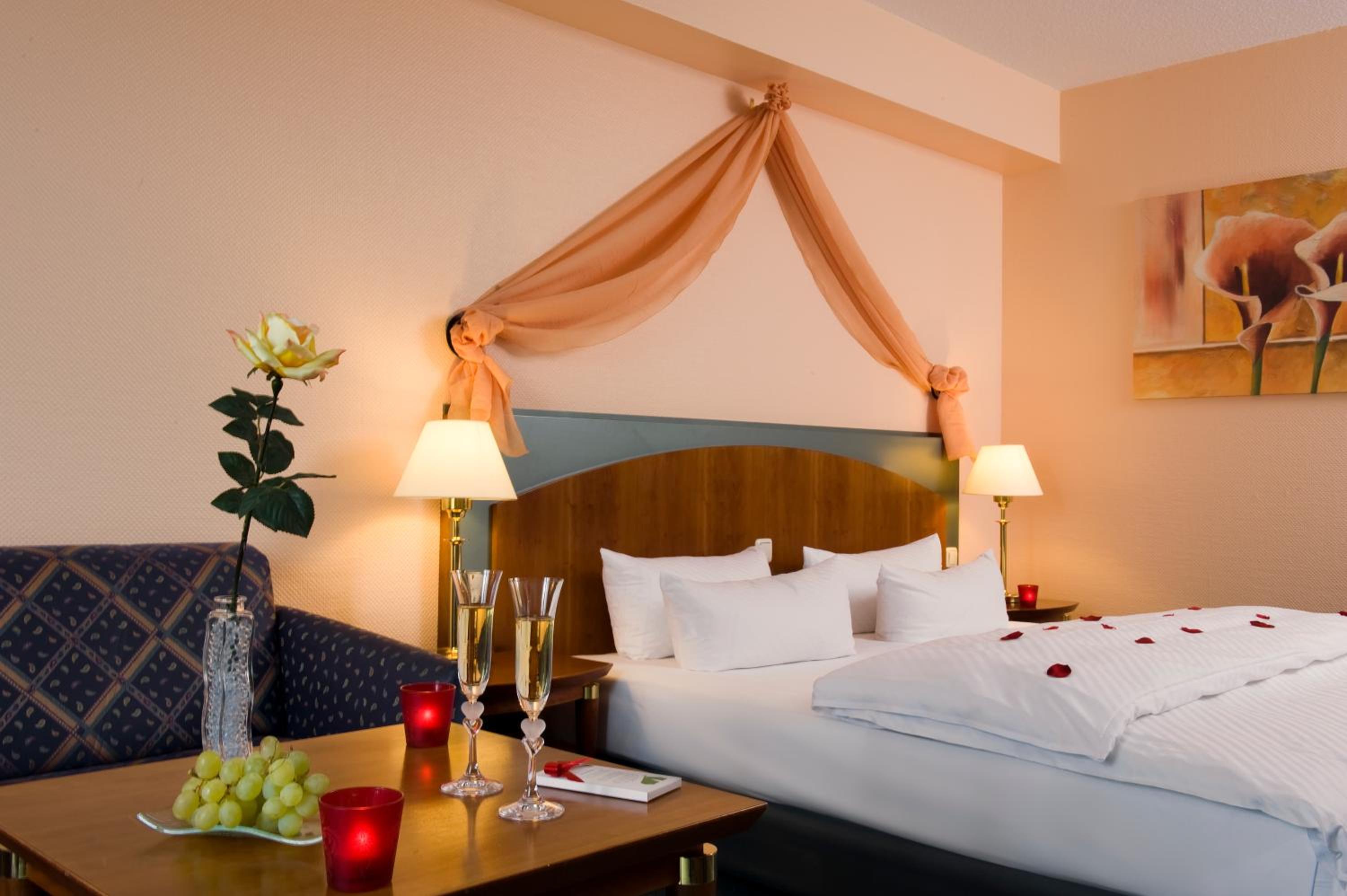 Standard Double Room with Sofa Bed photo 3