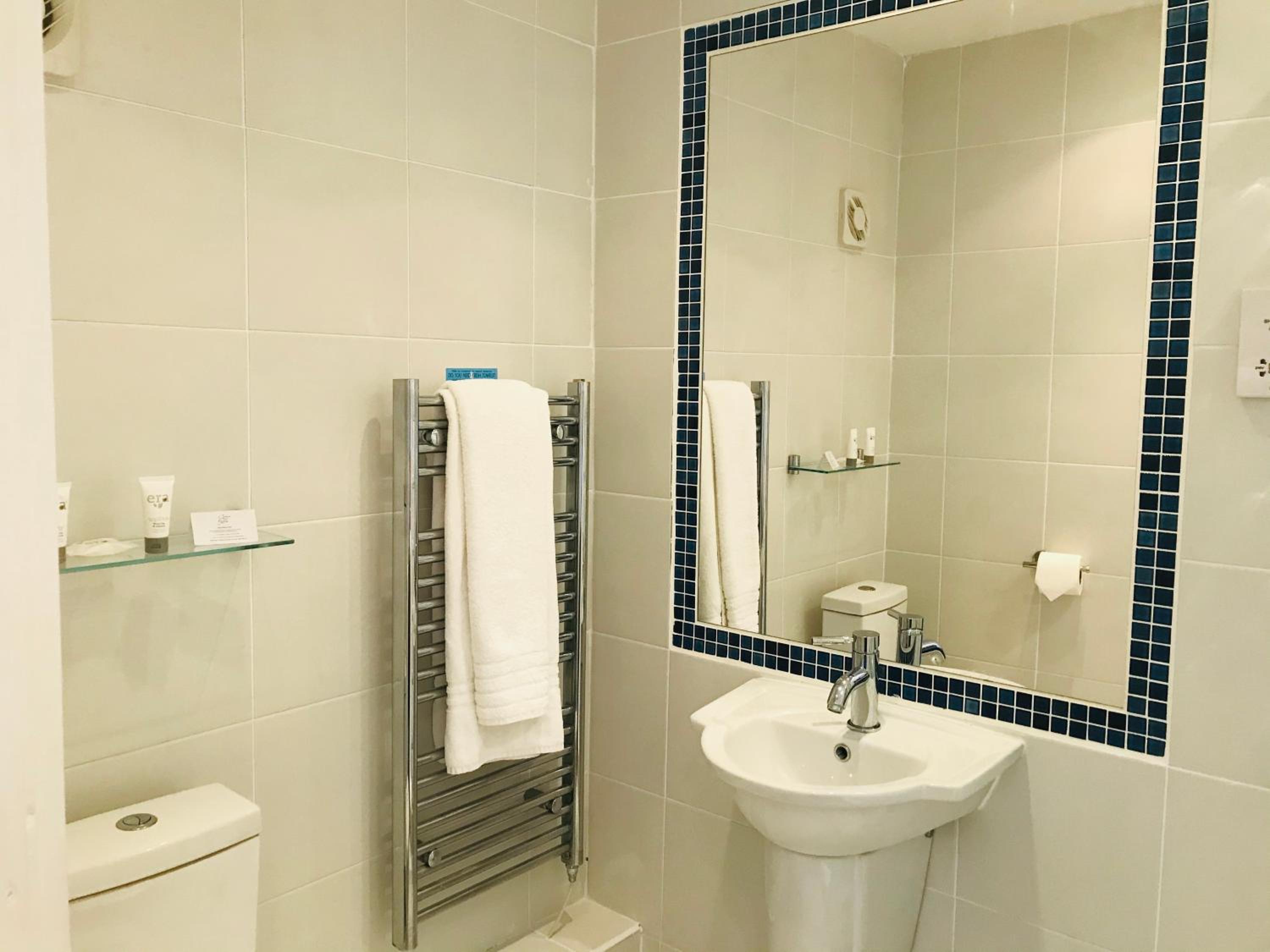 Single Room photo 2