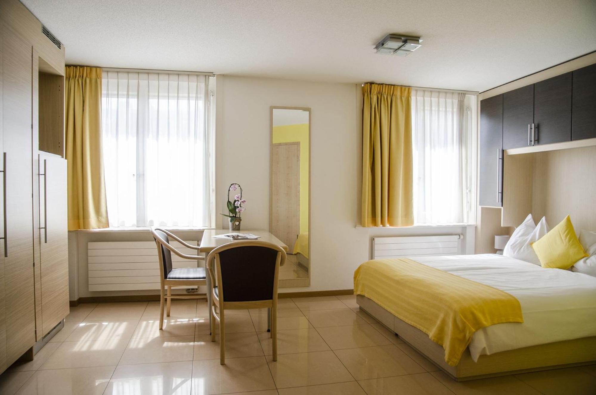 Double Room - Photo 1