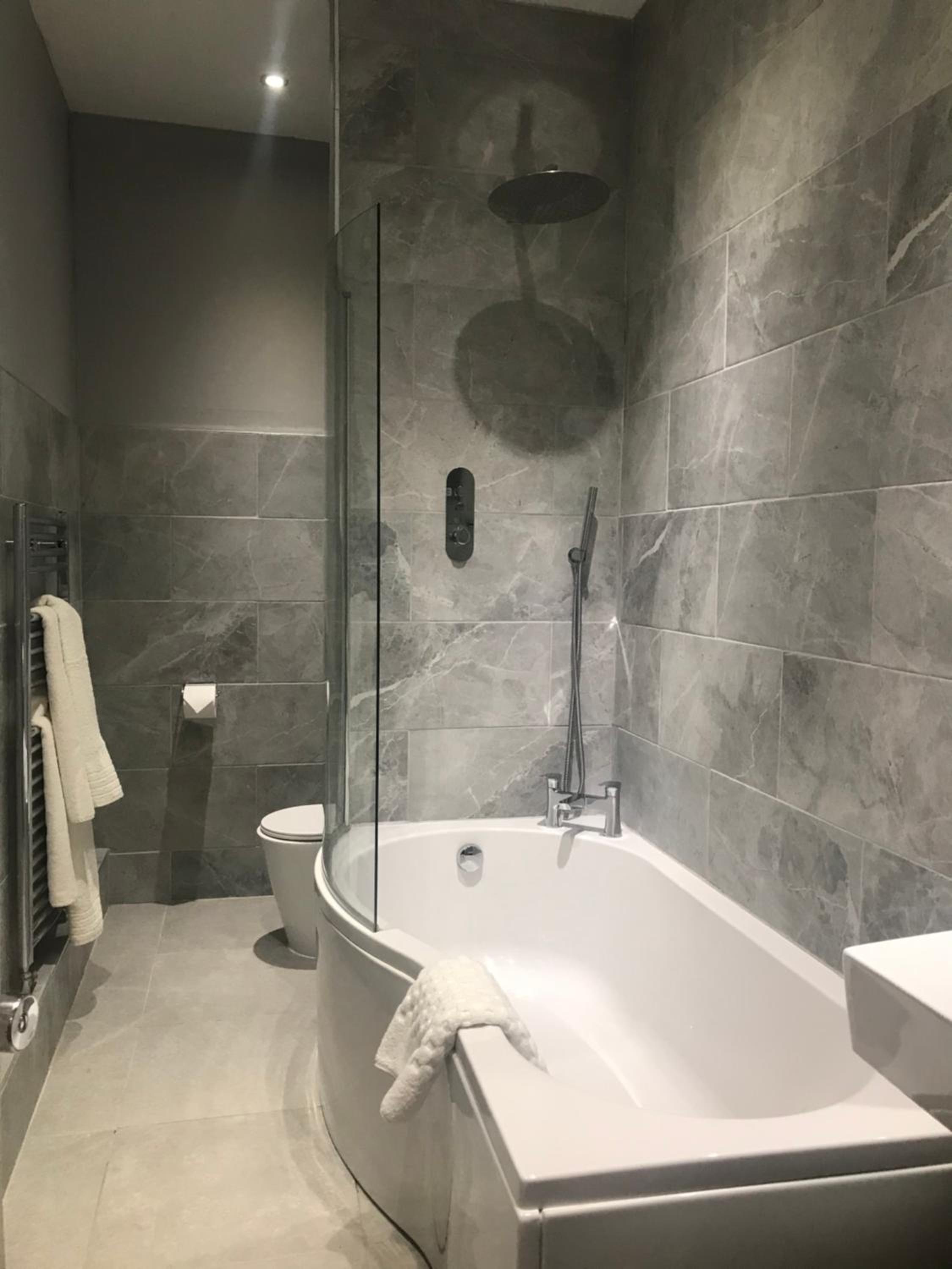 Executive Room - Photo 4