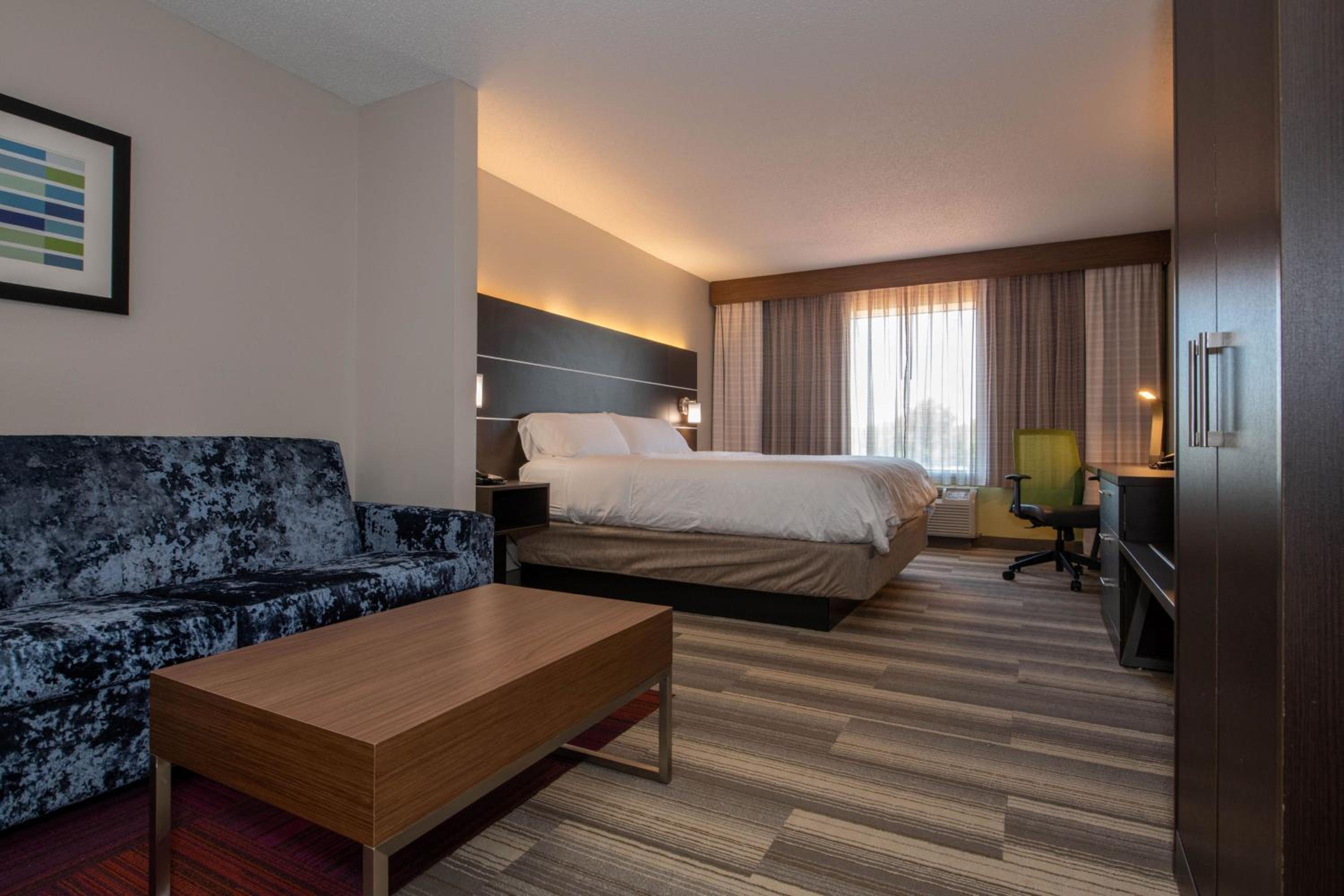 King Suite with Sofa Bed - Photo 1