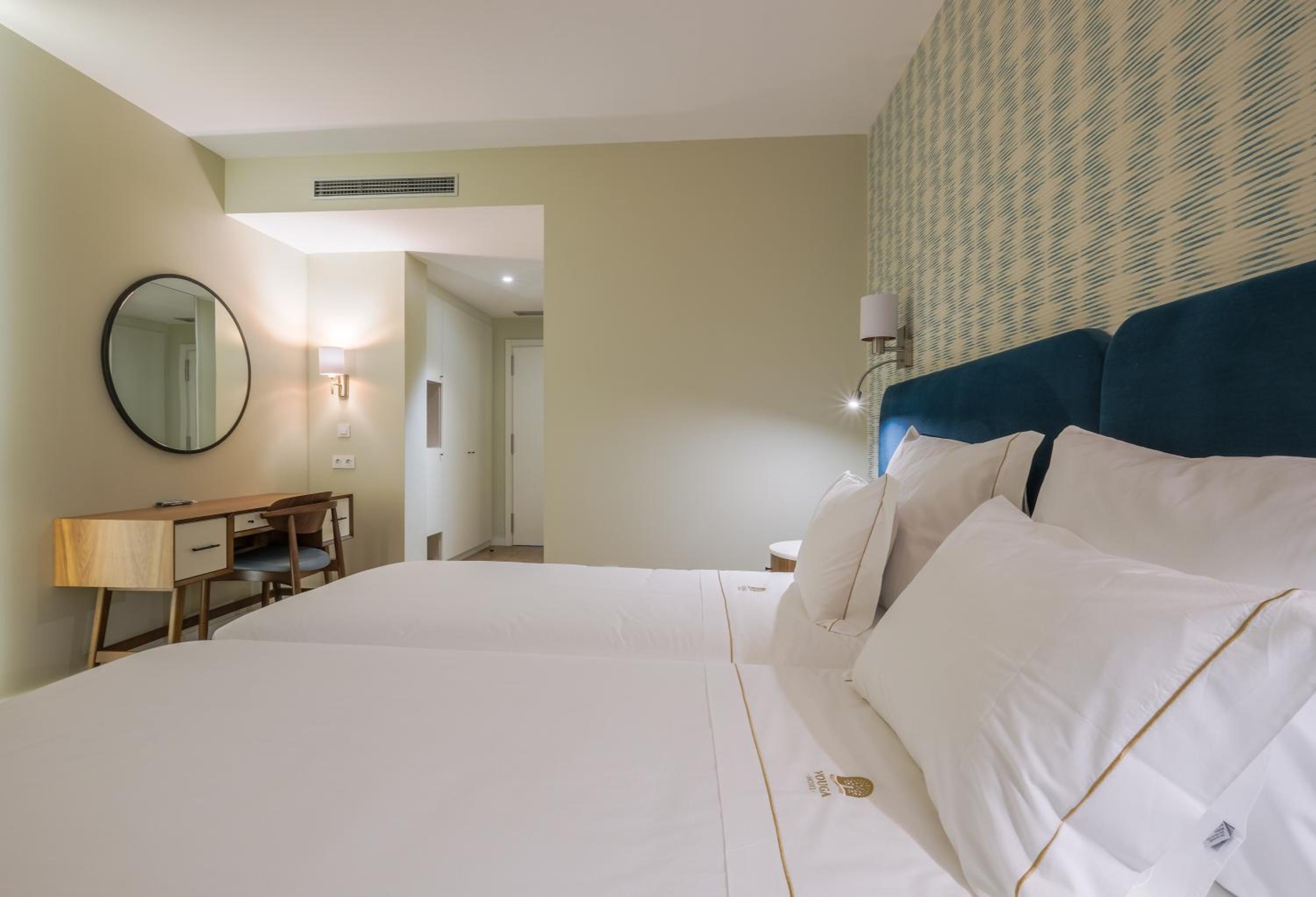 Superior Double or Twin Room with Terrace - Photo 4