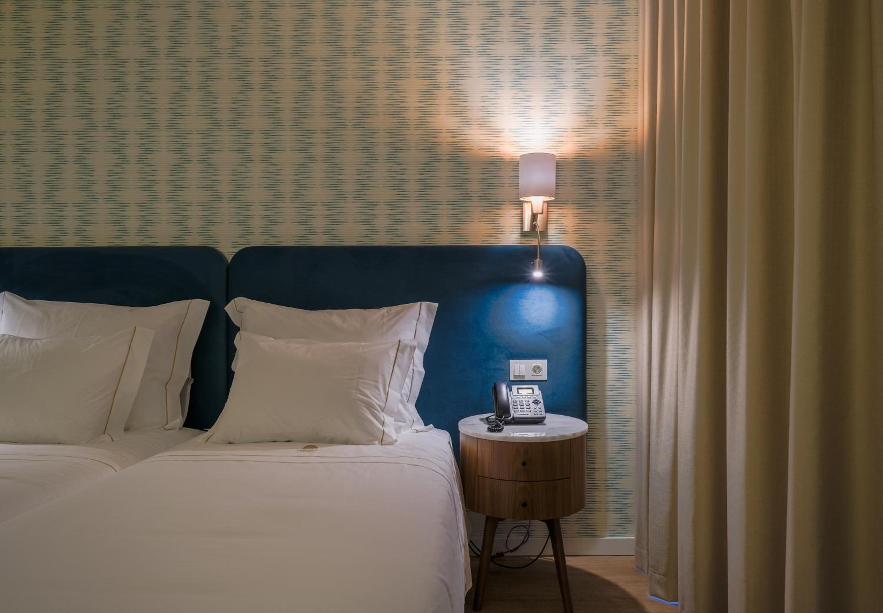 Superior Double or Twin Room with Terrace - Photo 5