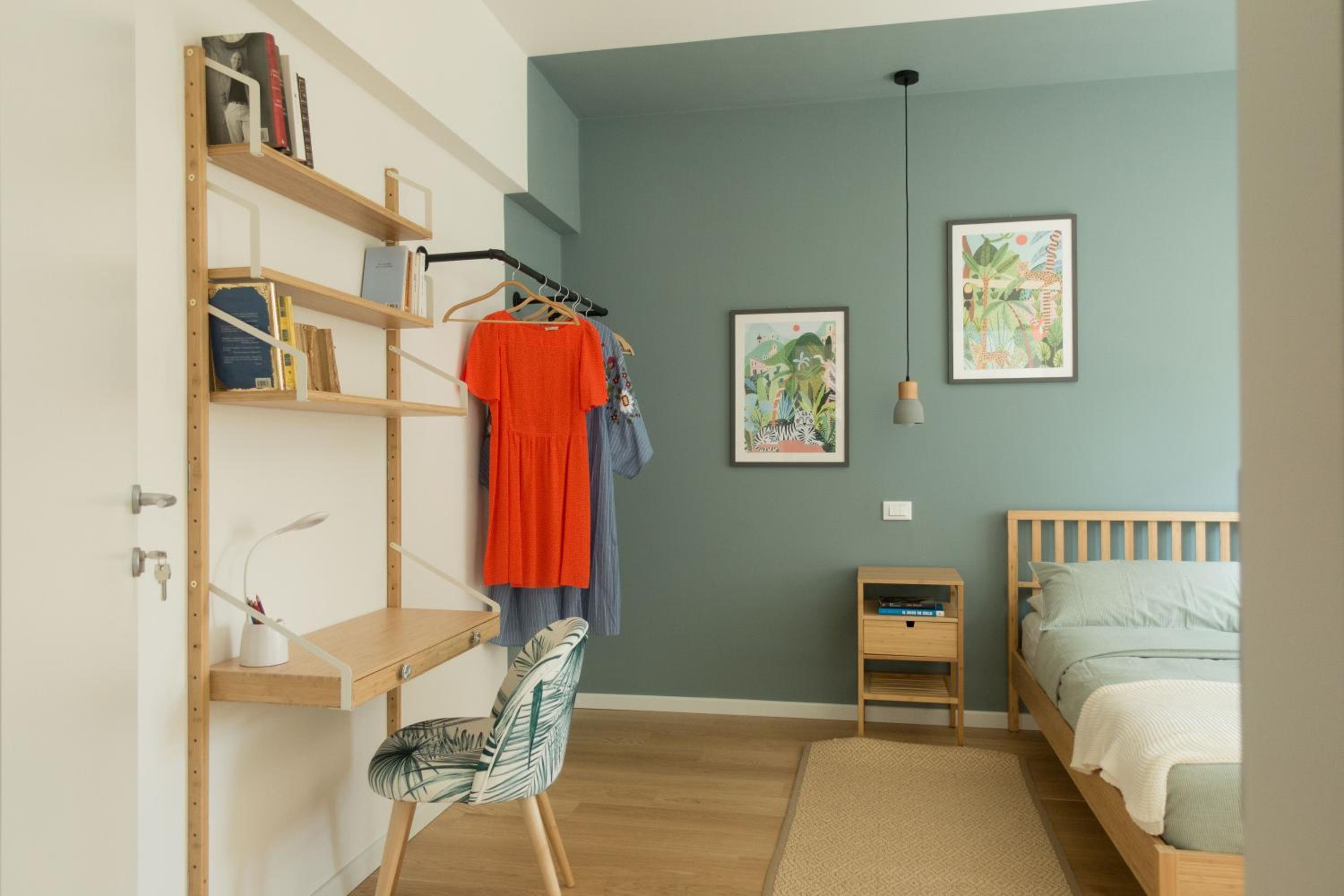 Double Room with Private Bathroom - Photo 15