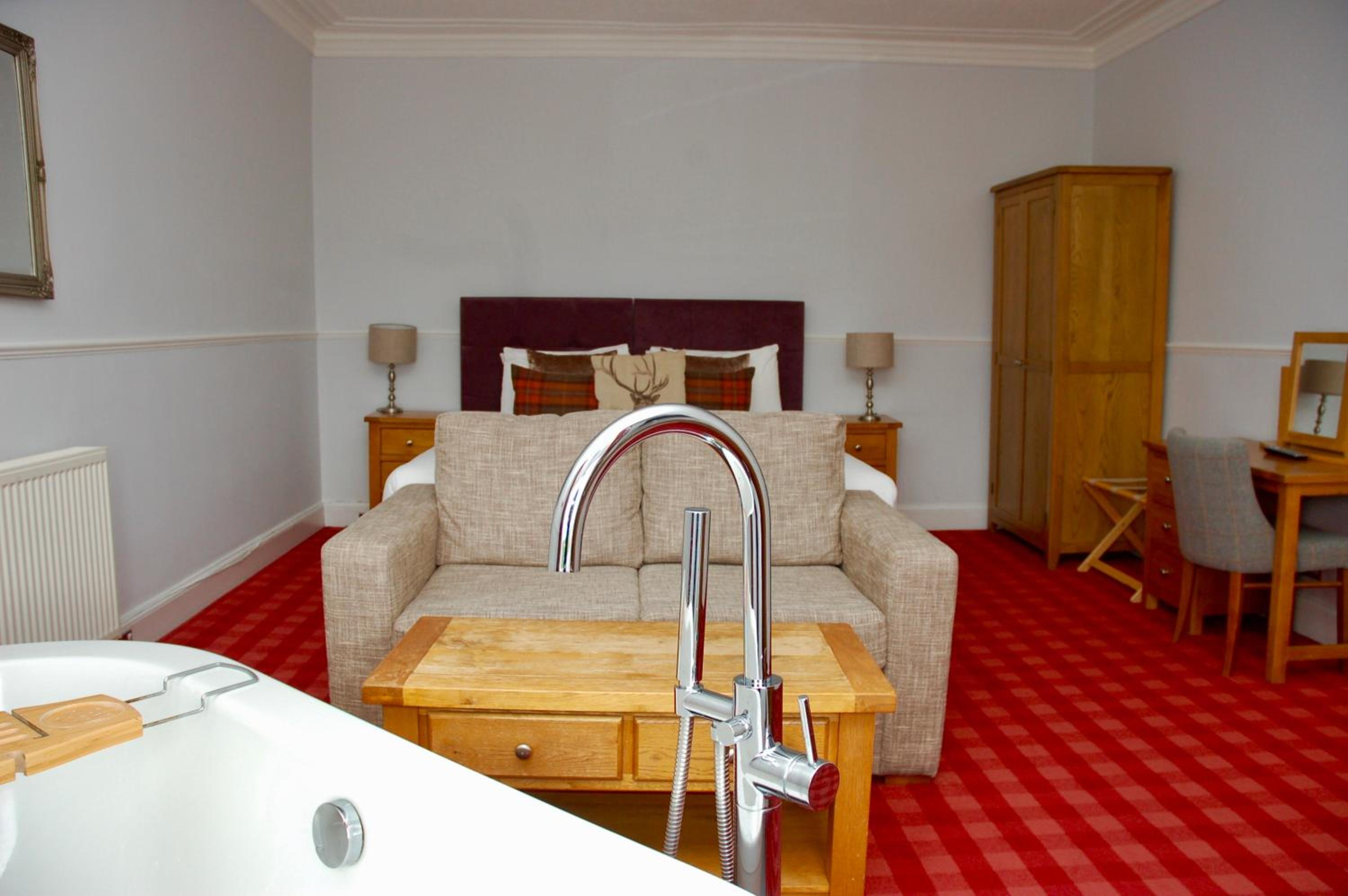 Deluxe Double Room - Photo 7