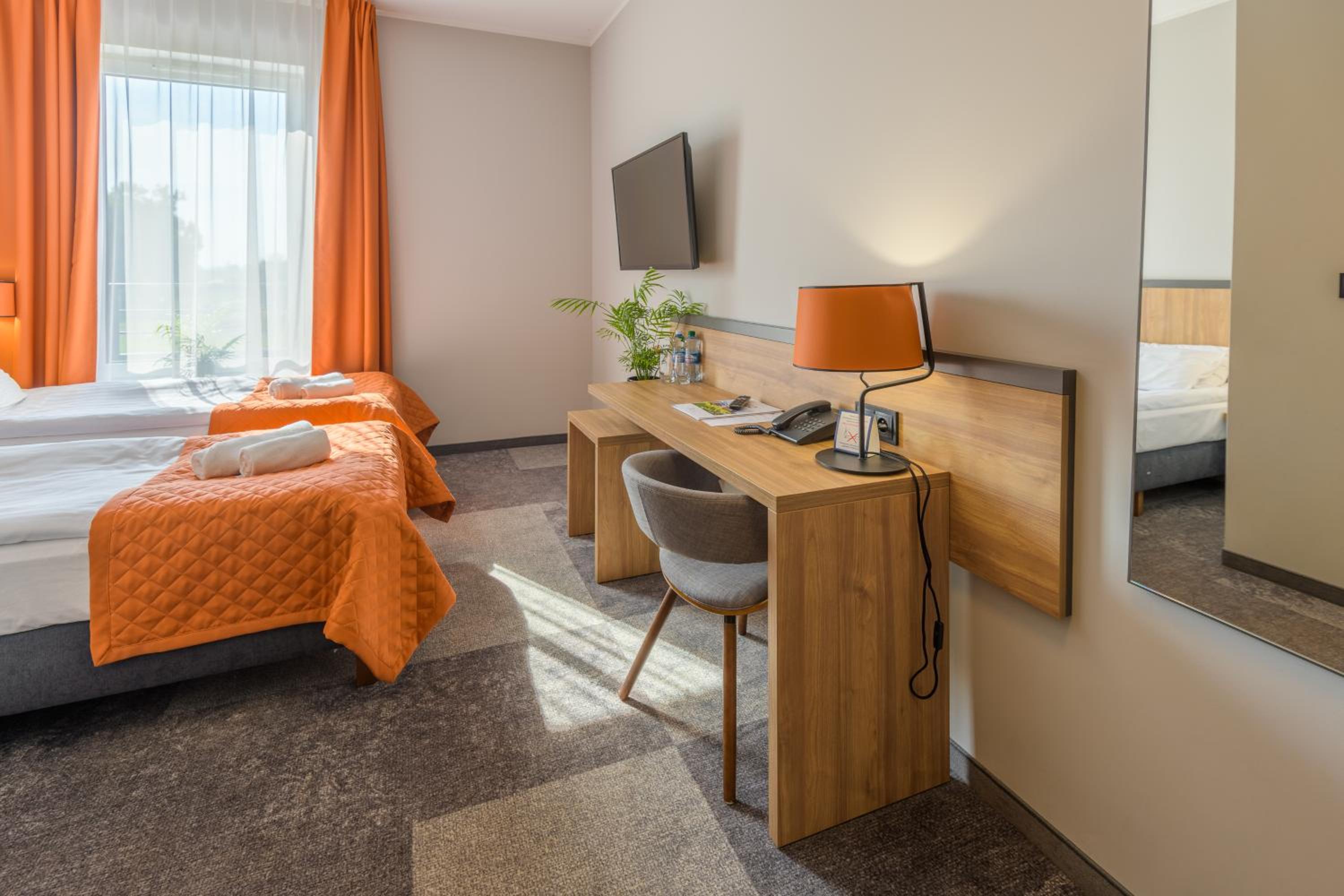 Standard Twin Room photo 2